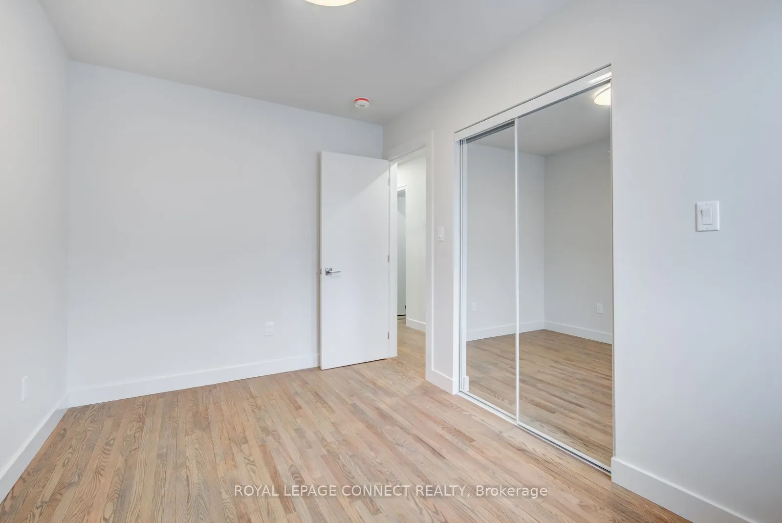 36 Hallam Street, #2