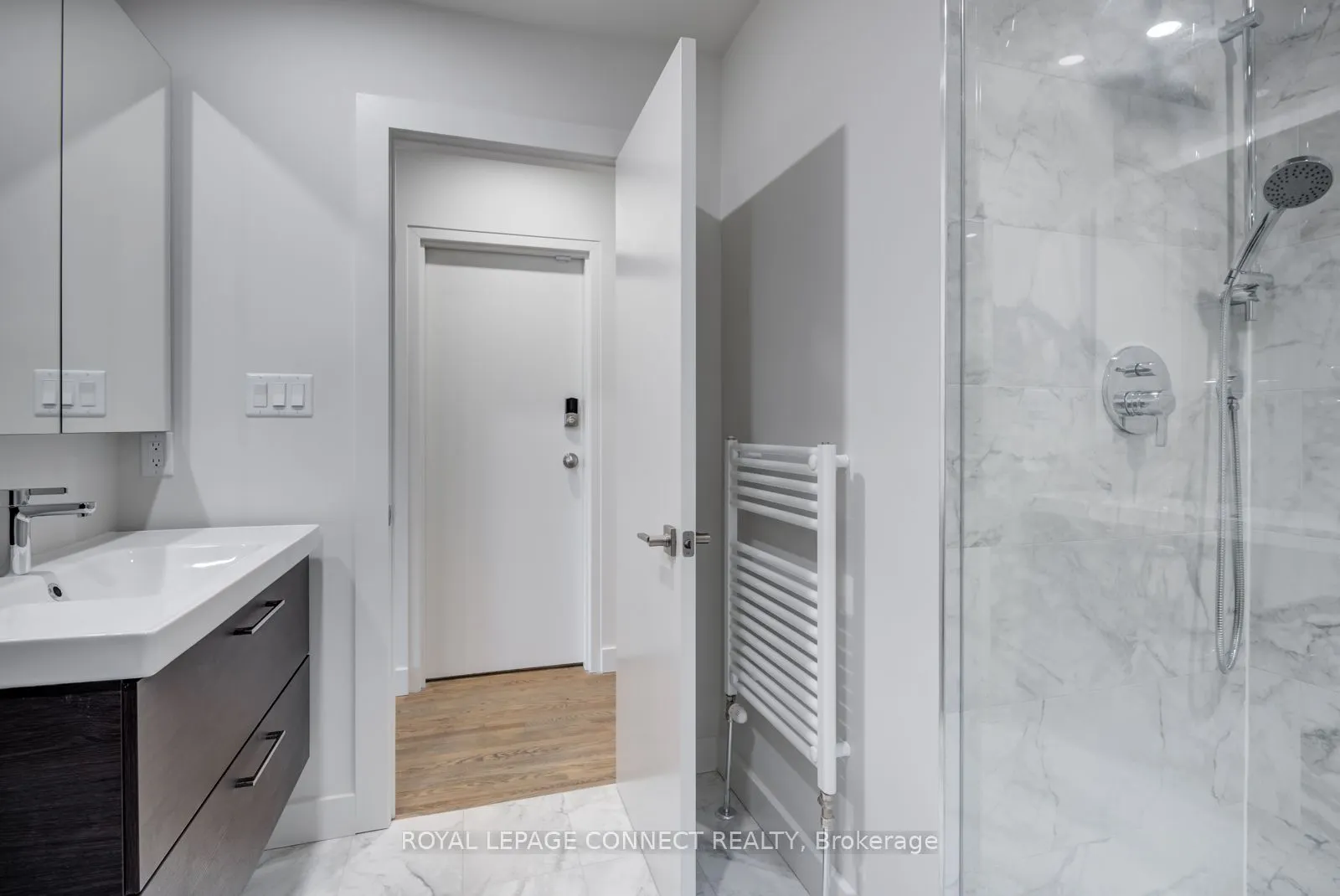 36 Hallam Street, #2