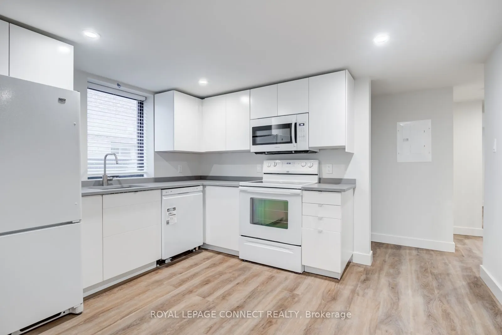 36 Hallam Street, #2