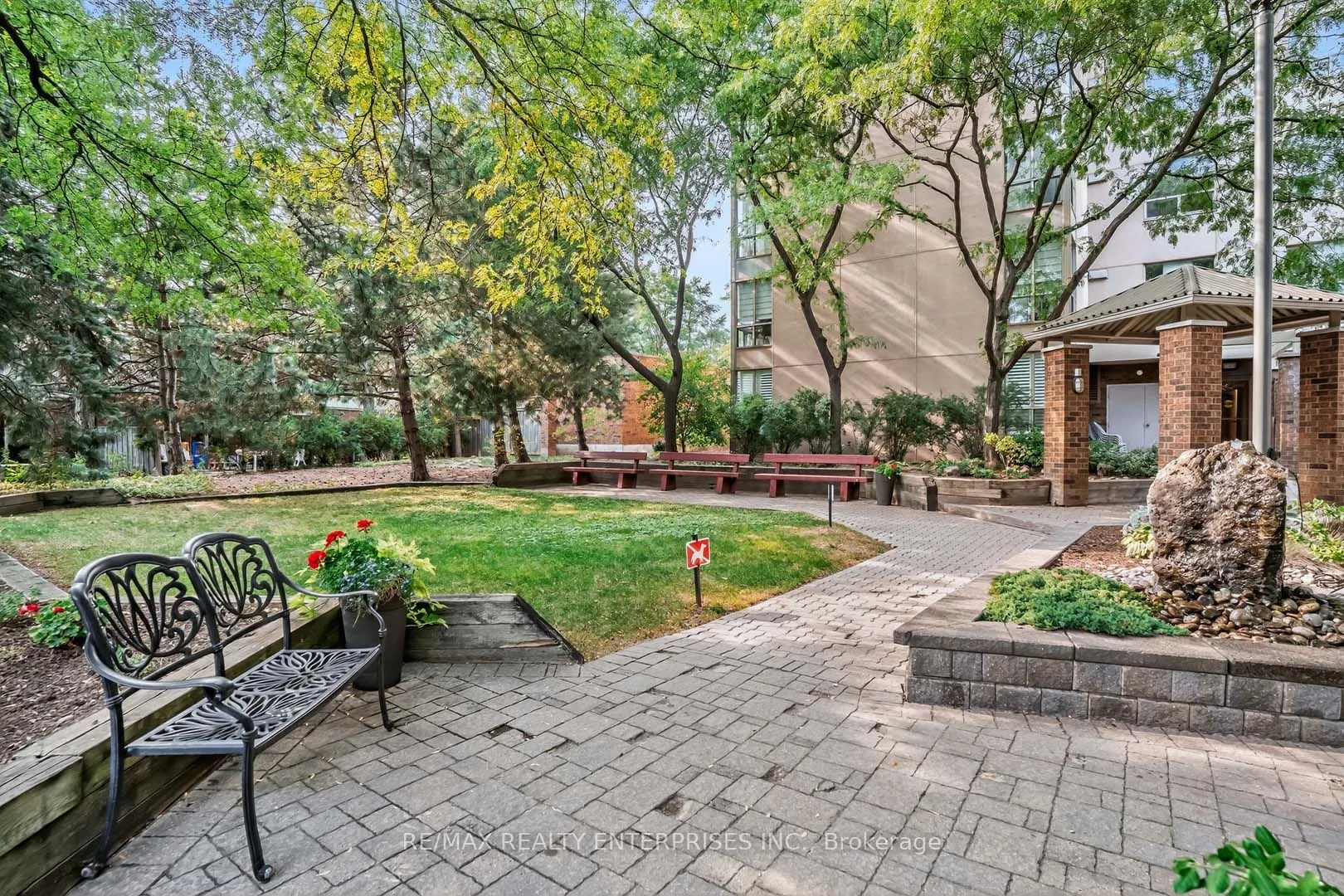 1110 Walden Circle, #507