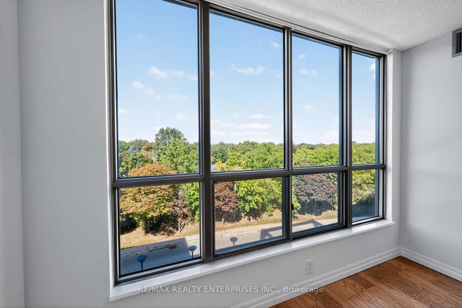 1110 Walden Circle, #507