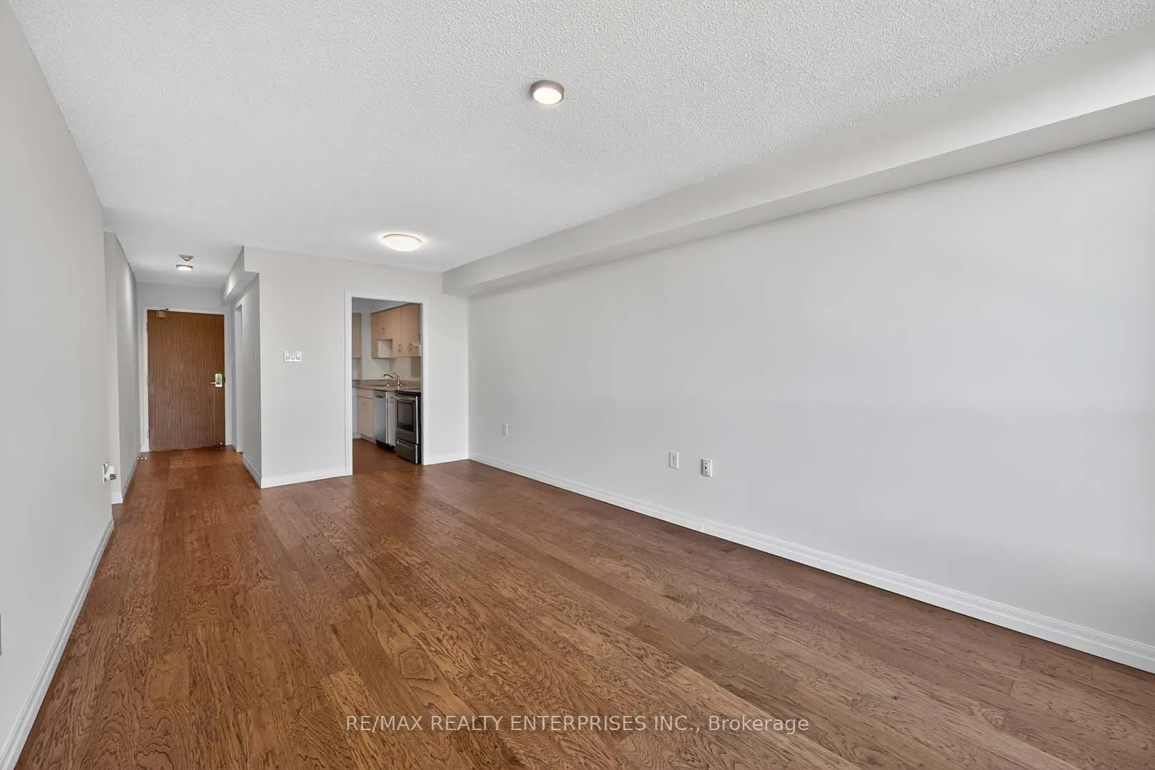 1110 Walden Circle, #507