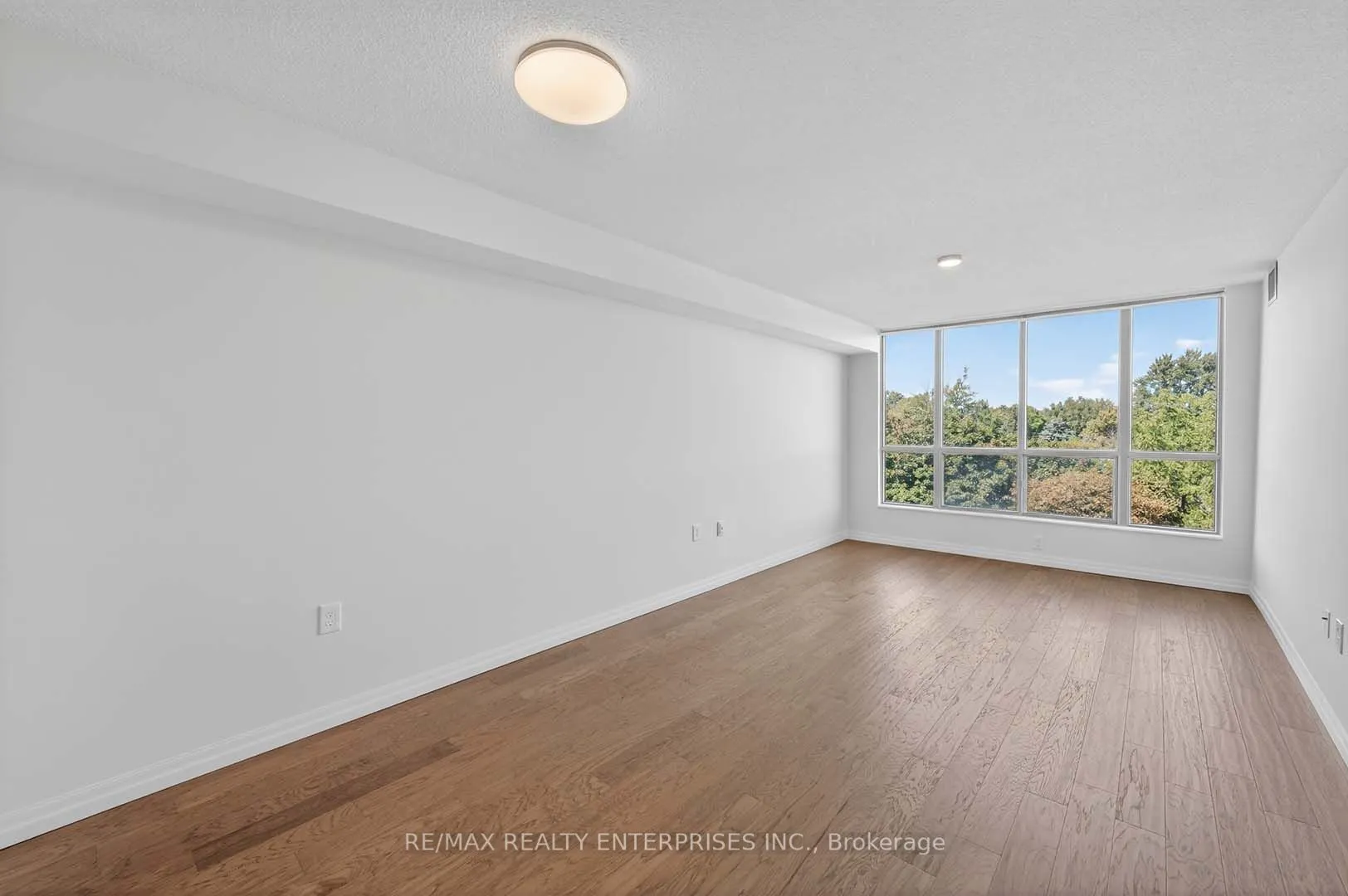1110 Walden Circle, #507