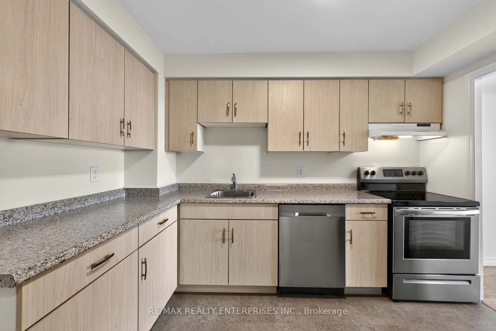 1110 Walden Circle, #507