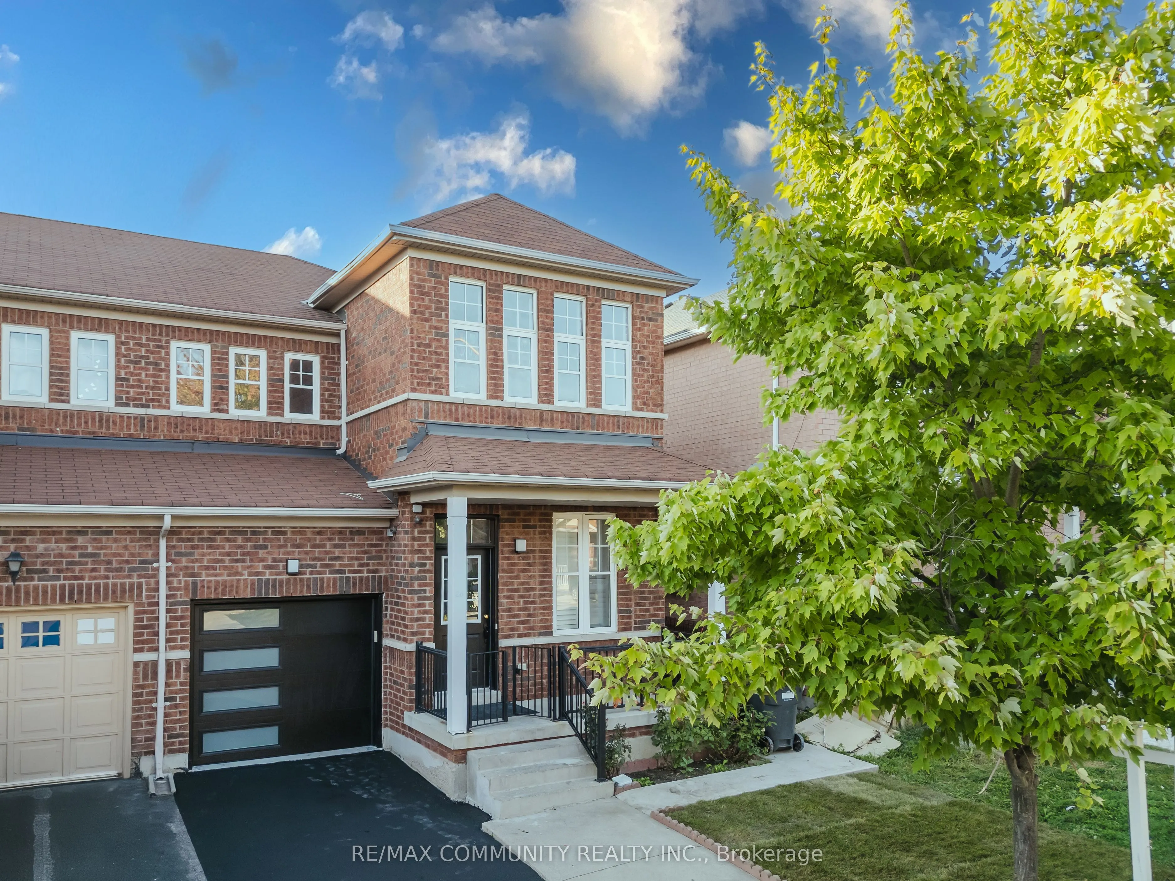 26 Ashdale Road