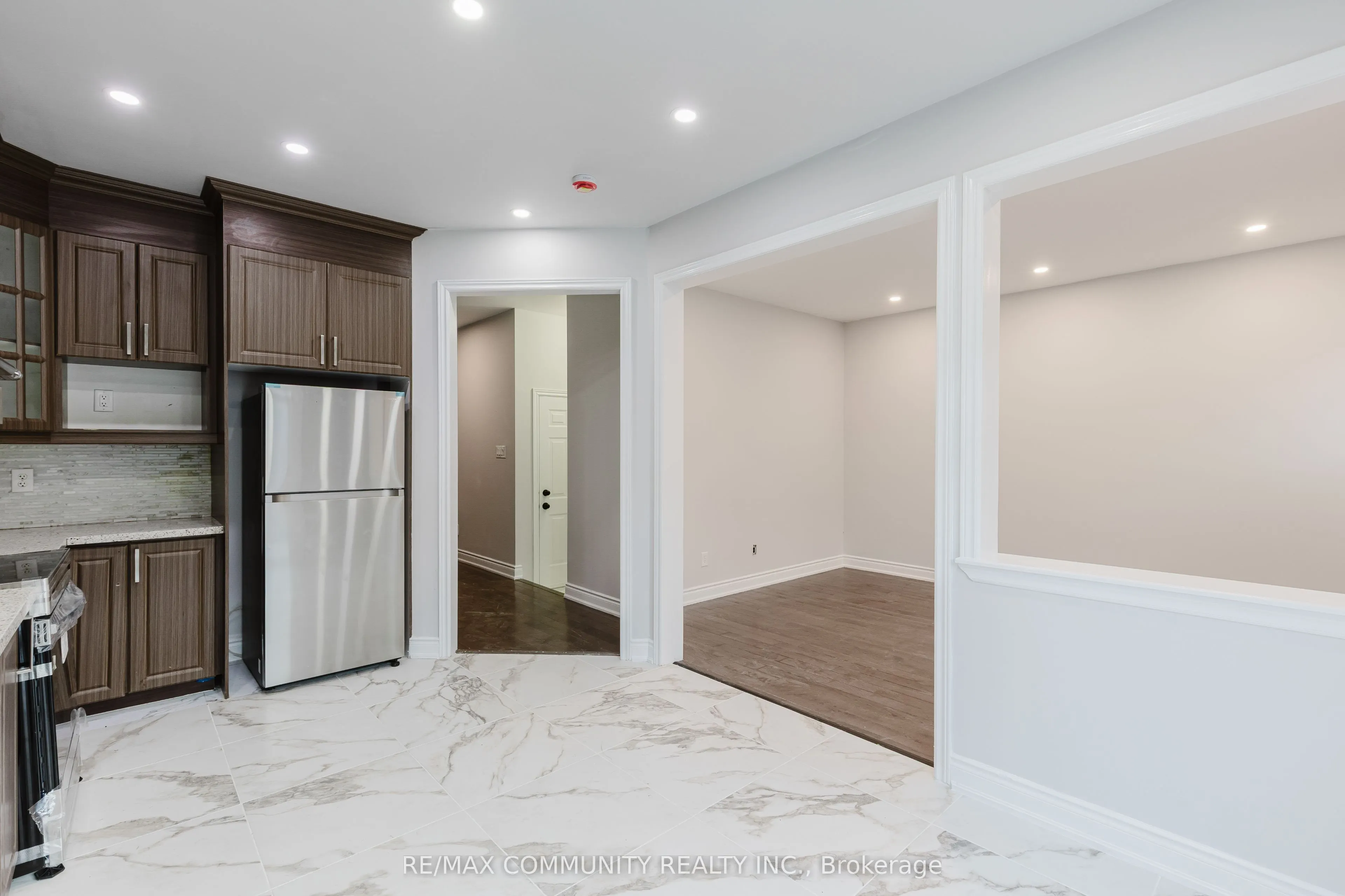 26 Ashdale Road