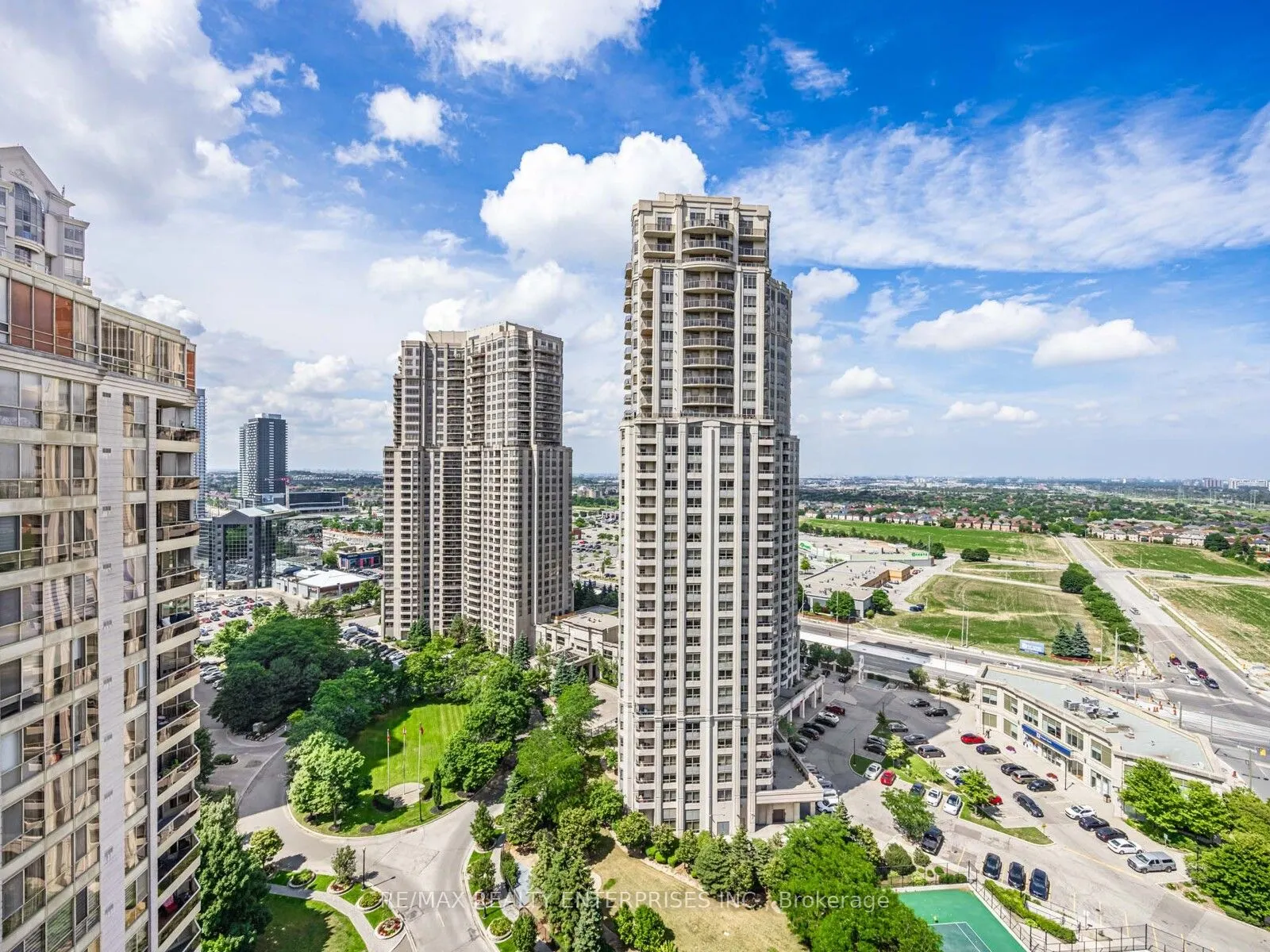 55 Kingsbridge Garden Circle, #2213