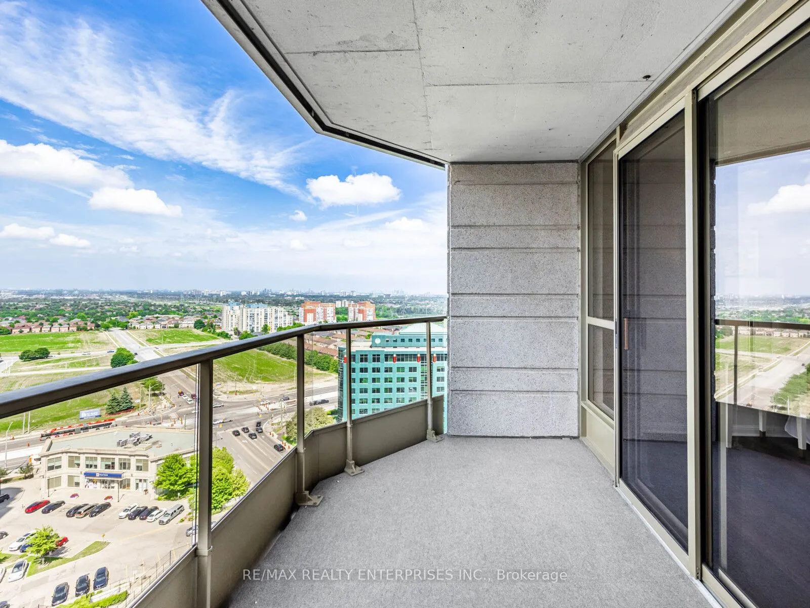 55 Kingsbridge Garden Circle, #2213