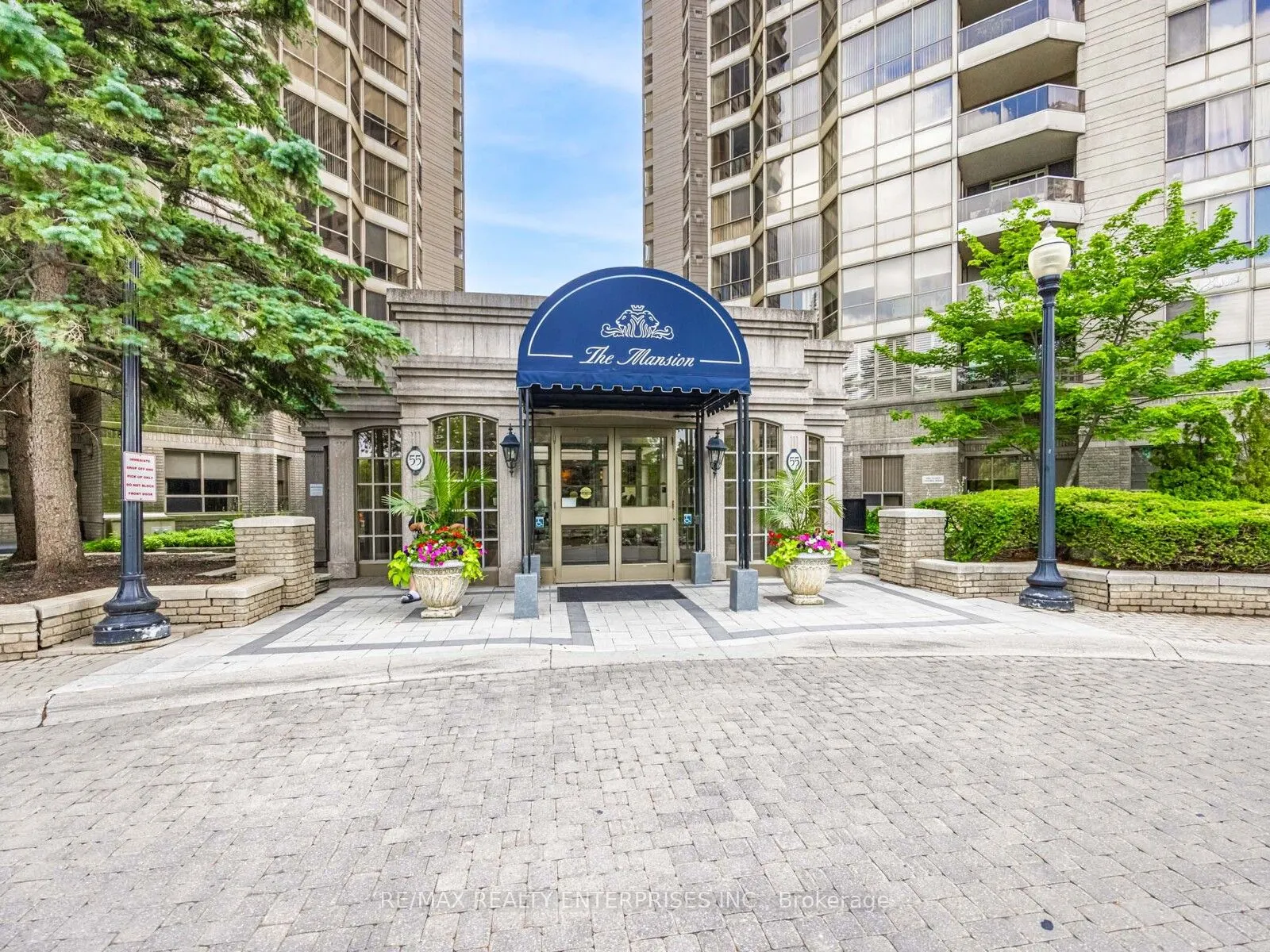 55 Kingsbridge Garden Circle, #2213