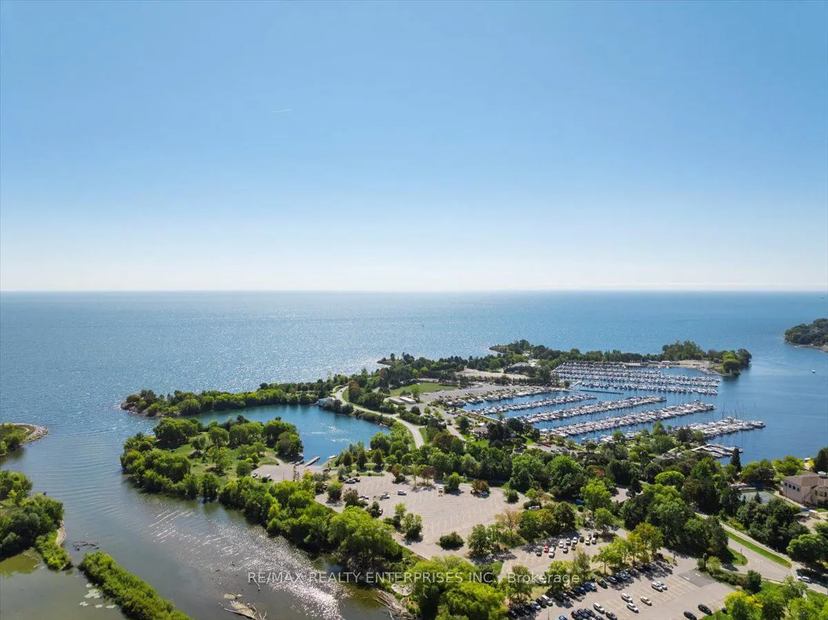 20 Shore Breeze Drive, #2806