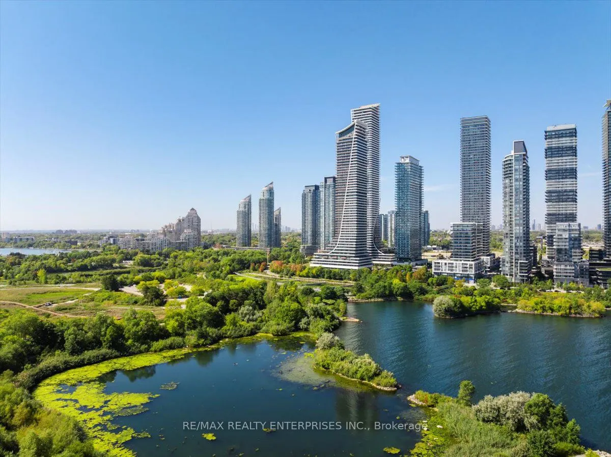 20 Shore Breeze Drive, #2806