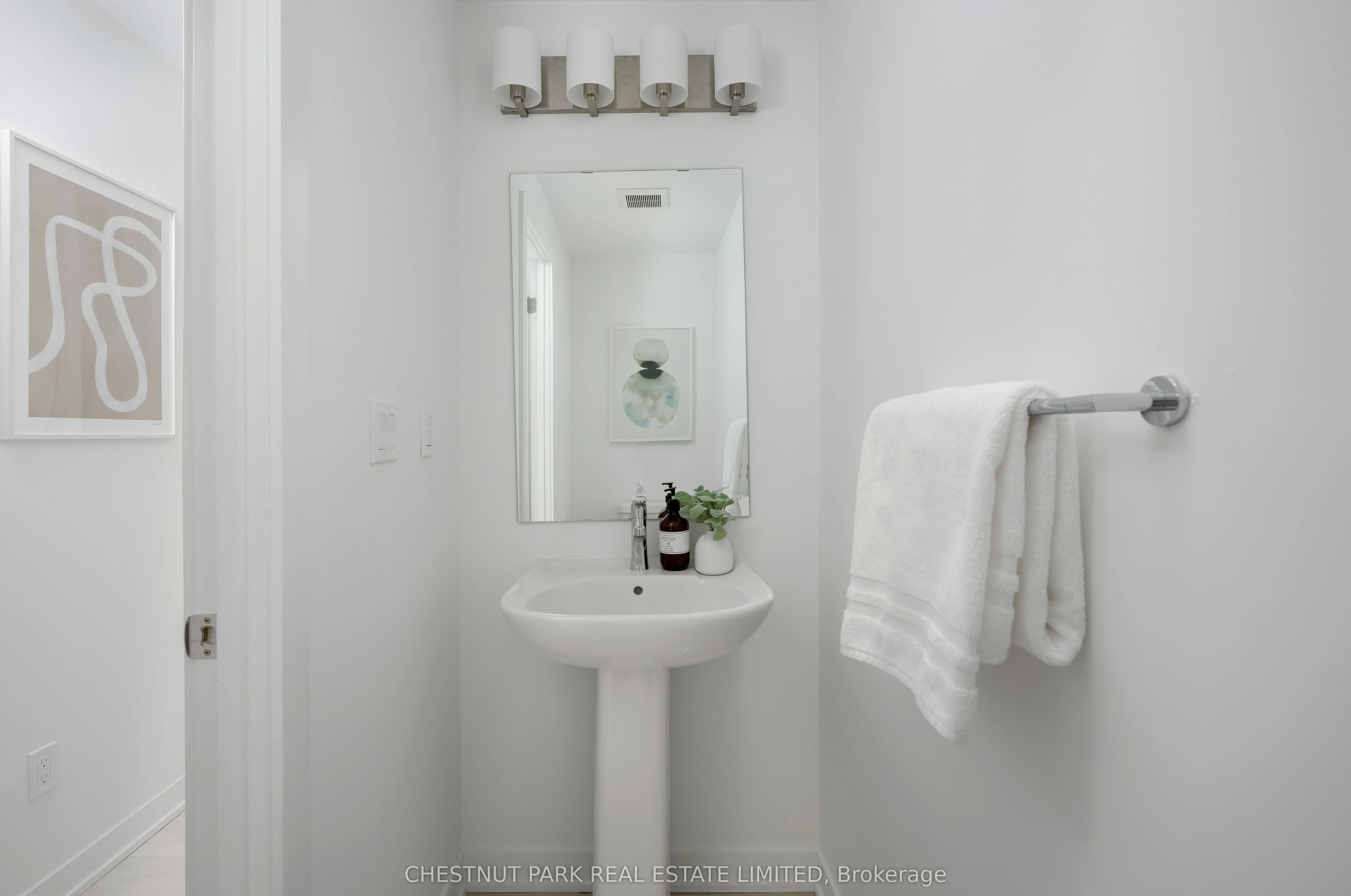 4045 Hickory Drive, #8