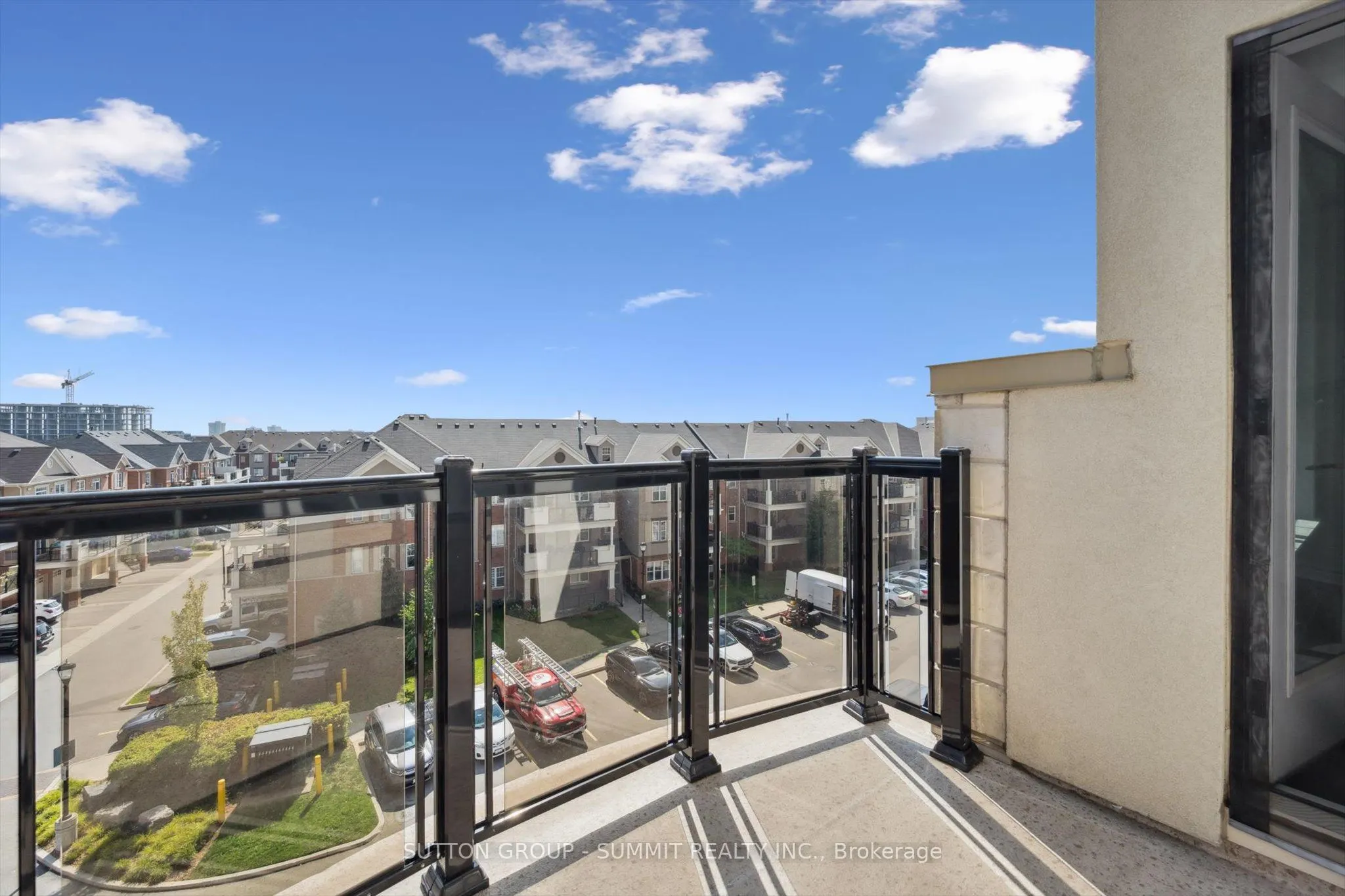216 Oak Park Boulevard, #433