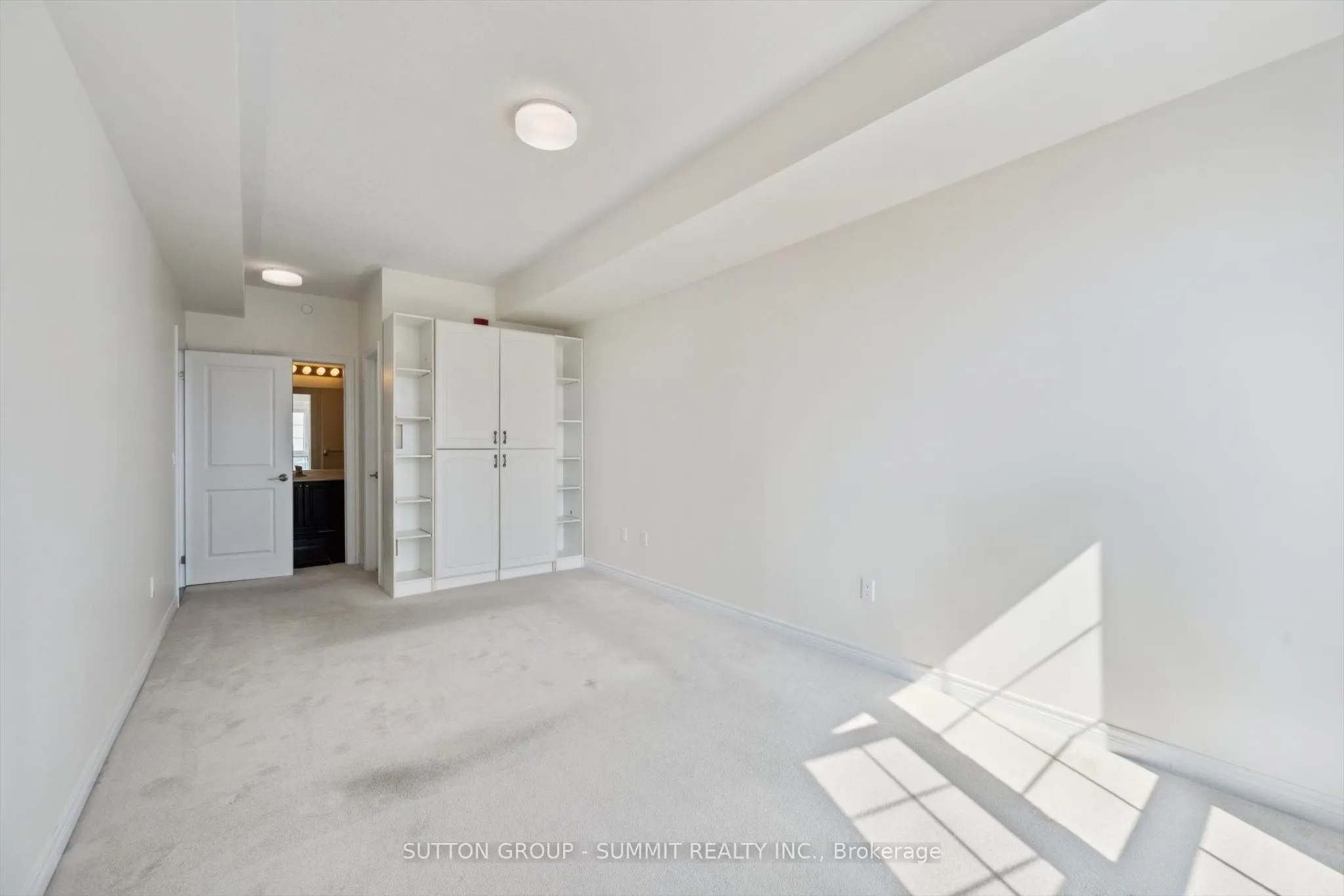 216 Oak Park Boulevard, #433