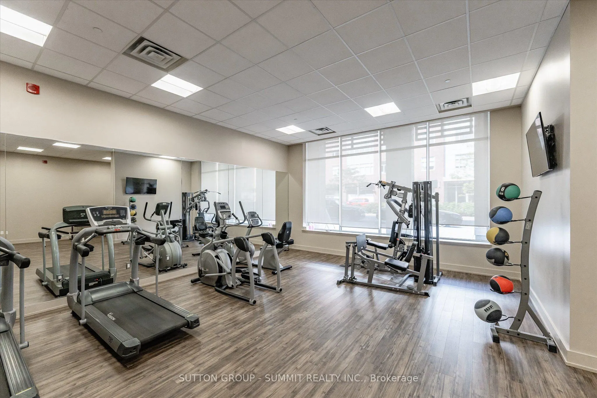 216 Oak Park Boulevard, #433
