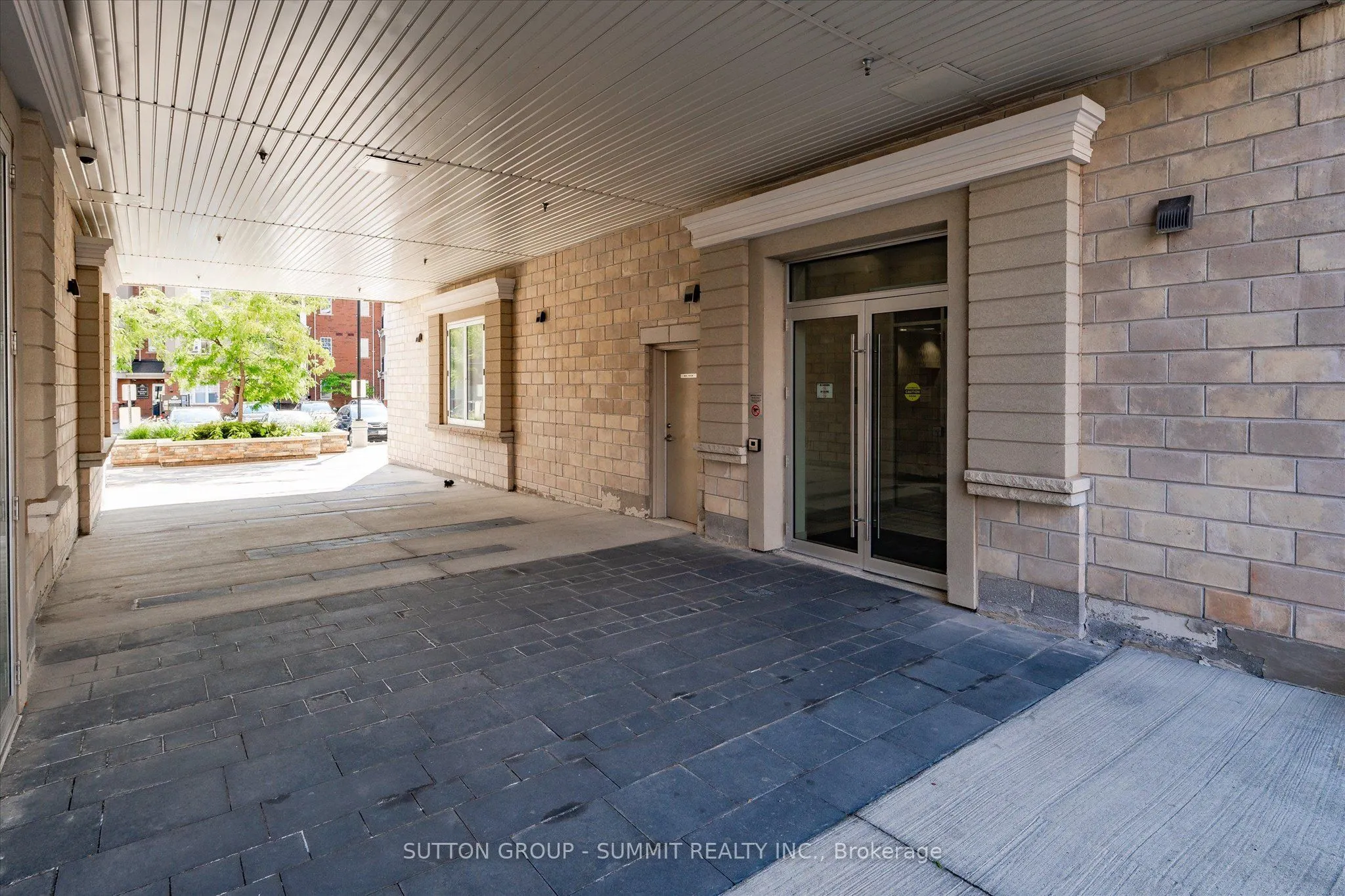 216 Oak Park Boulevard, #433