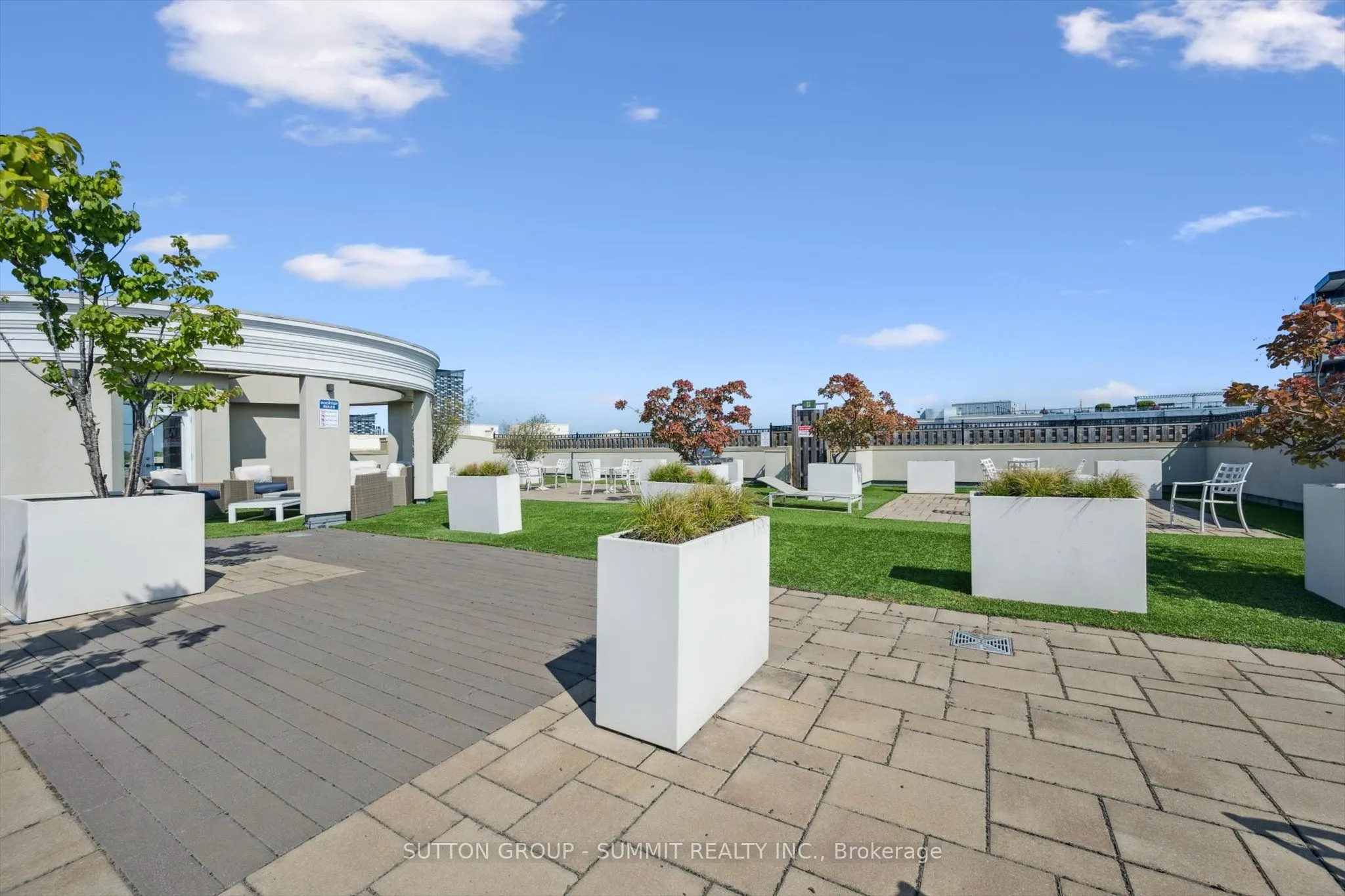 216 Oak Park Boulevard, #433