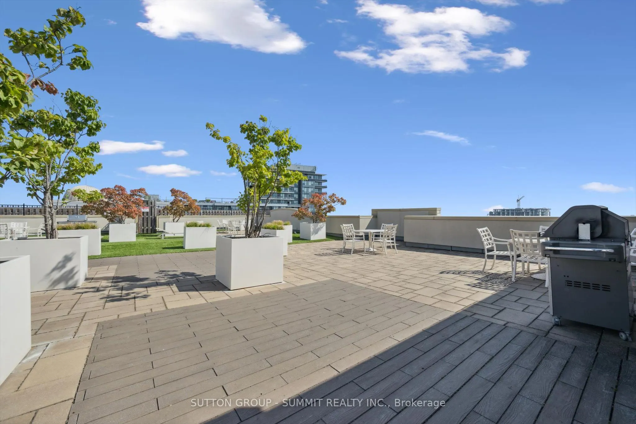 216 Oak Park Boulevard, #433