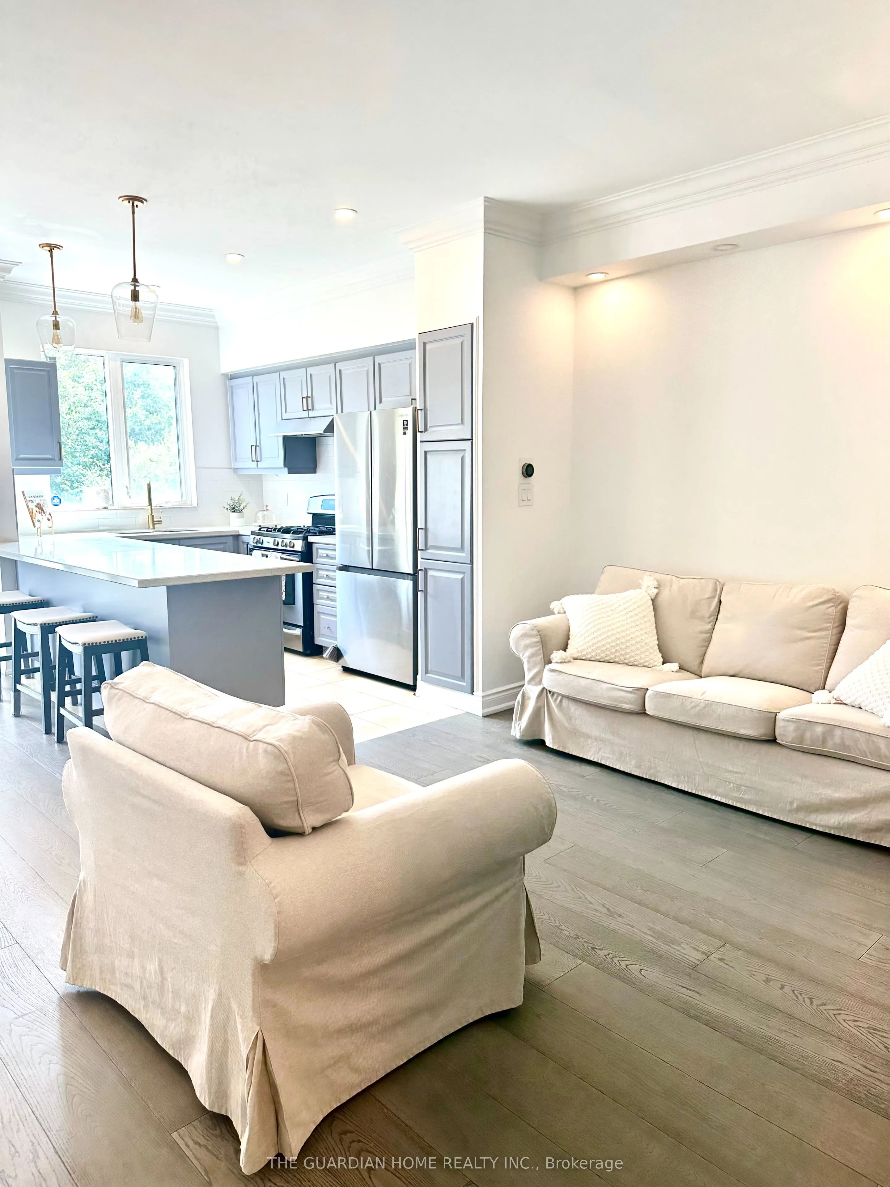 3057 Finch Avenue W, #35