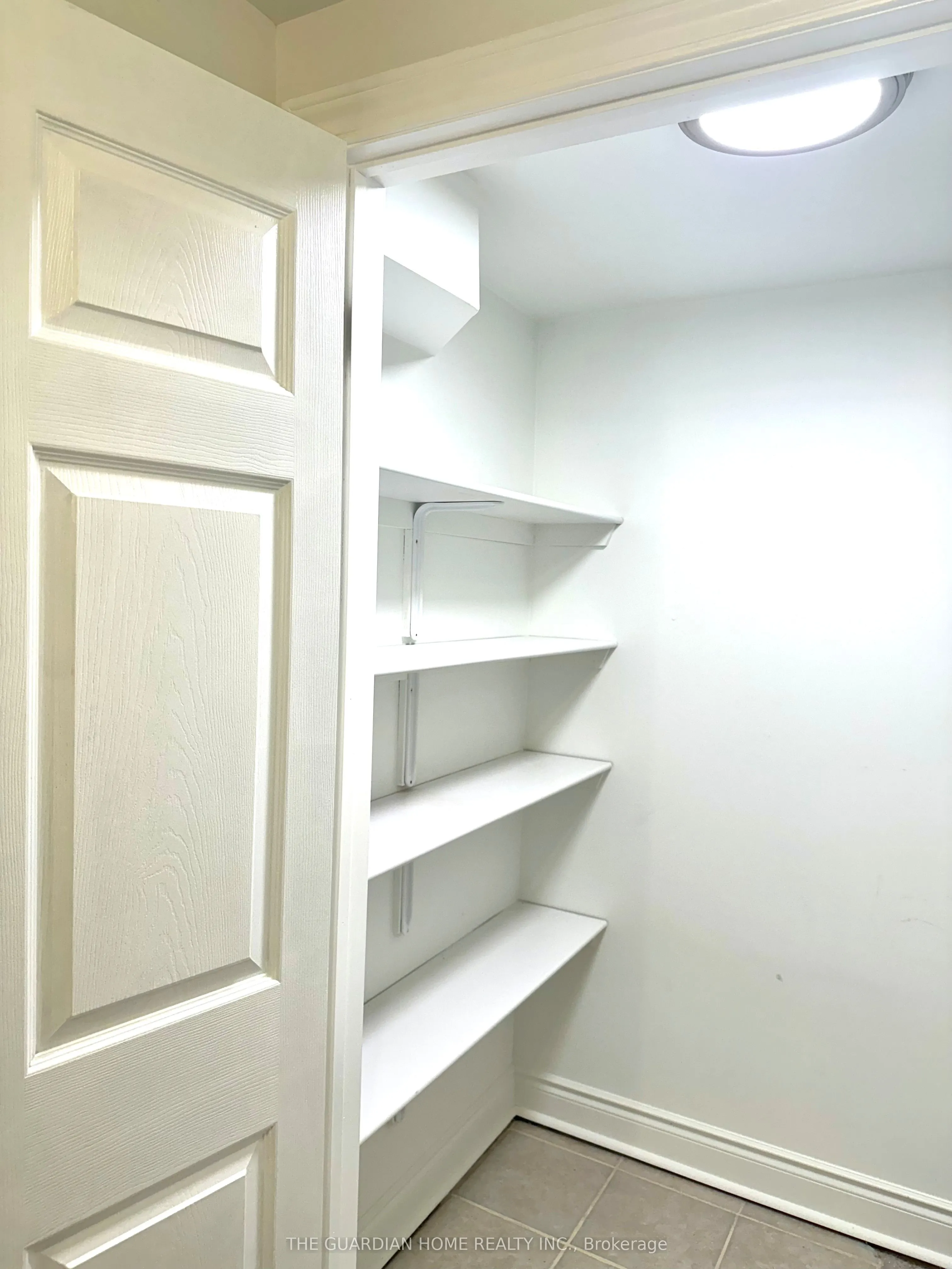 3057 Finch Avenue W, #35