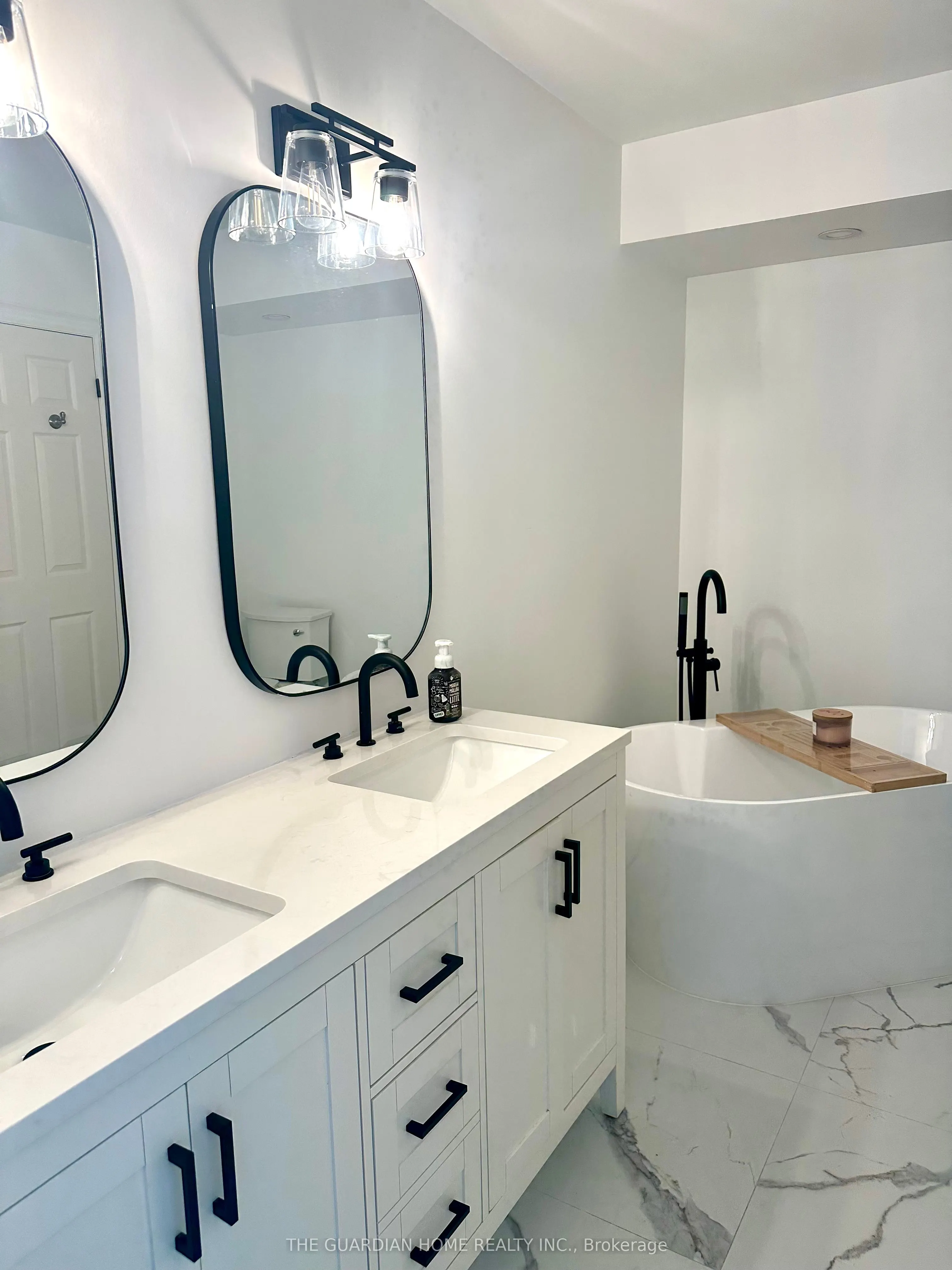 3057 Finch Avenue W, #35