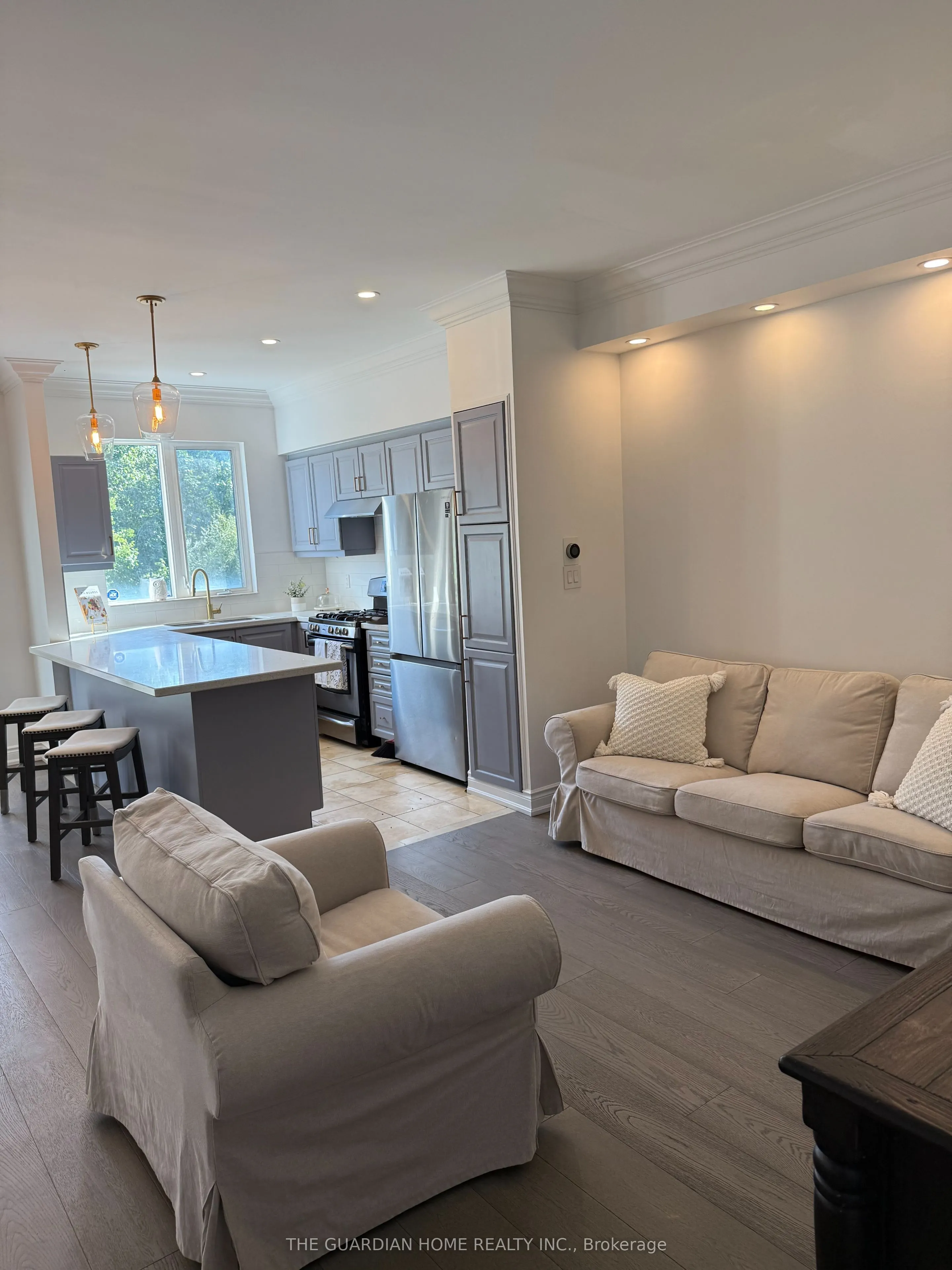 3057 Finch Avenue W, #35
