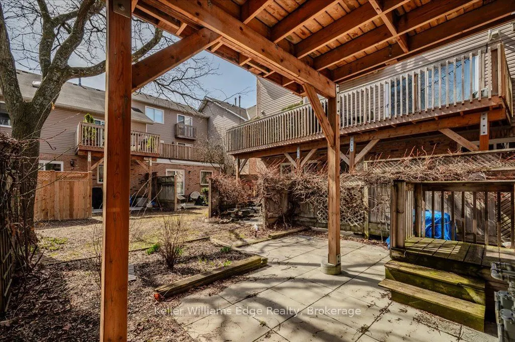 2055 Walkers Line, #105