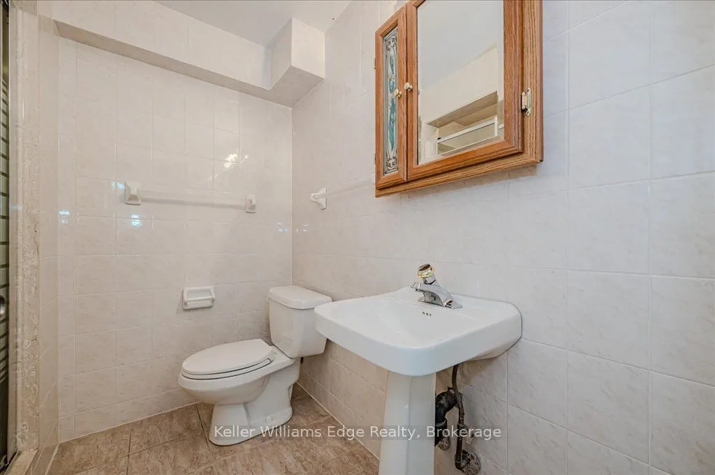 2055 Walkers Line, #105
