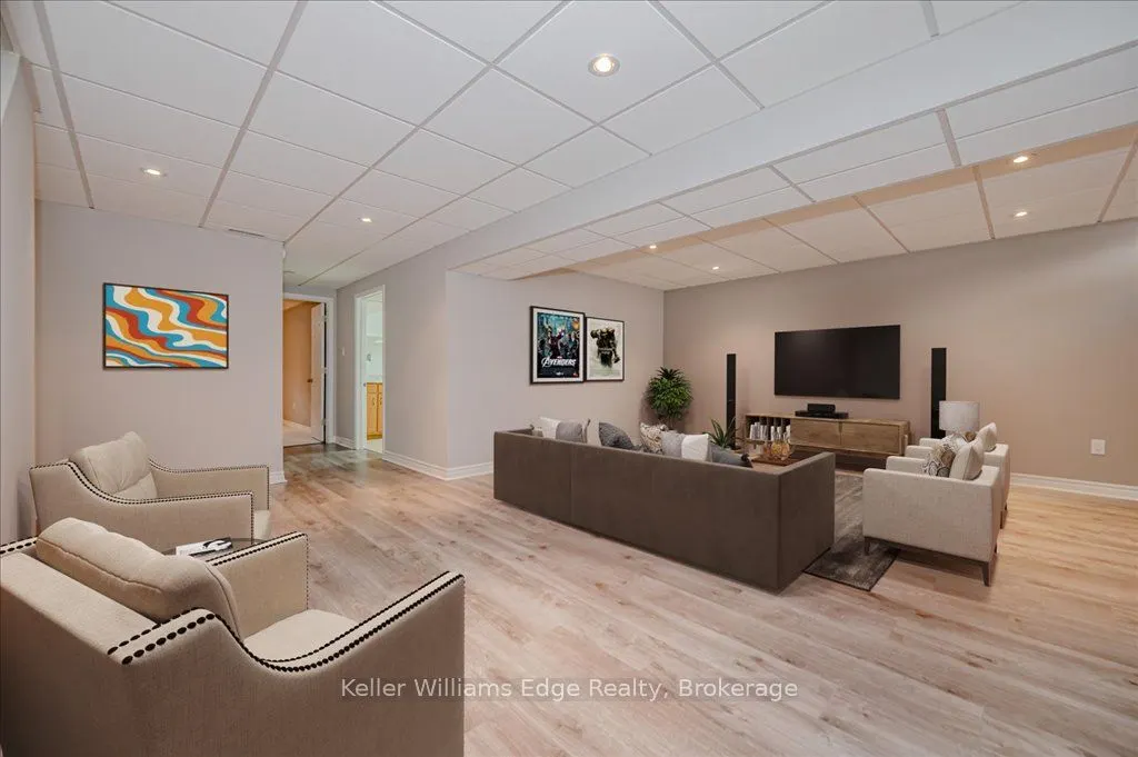 2055 Walkers Line, #105