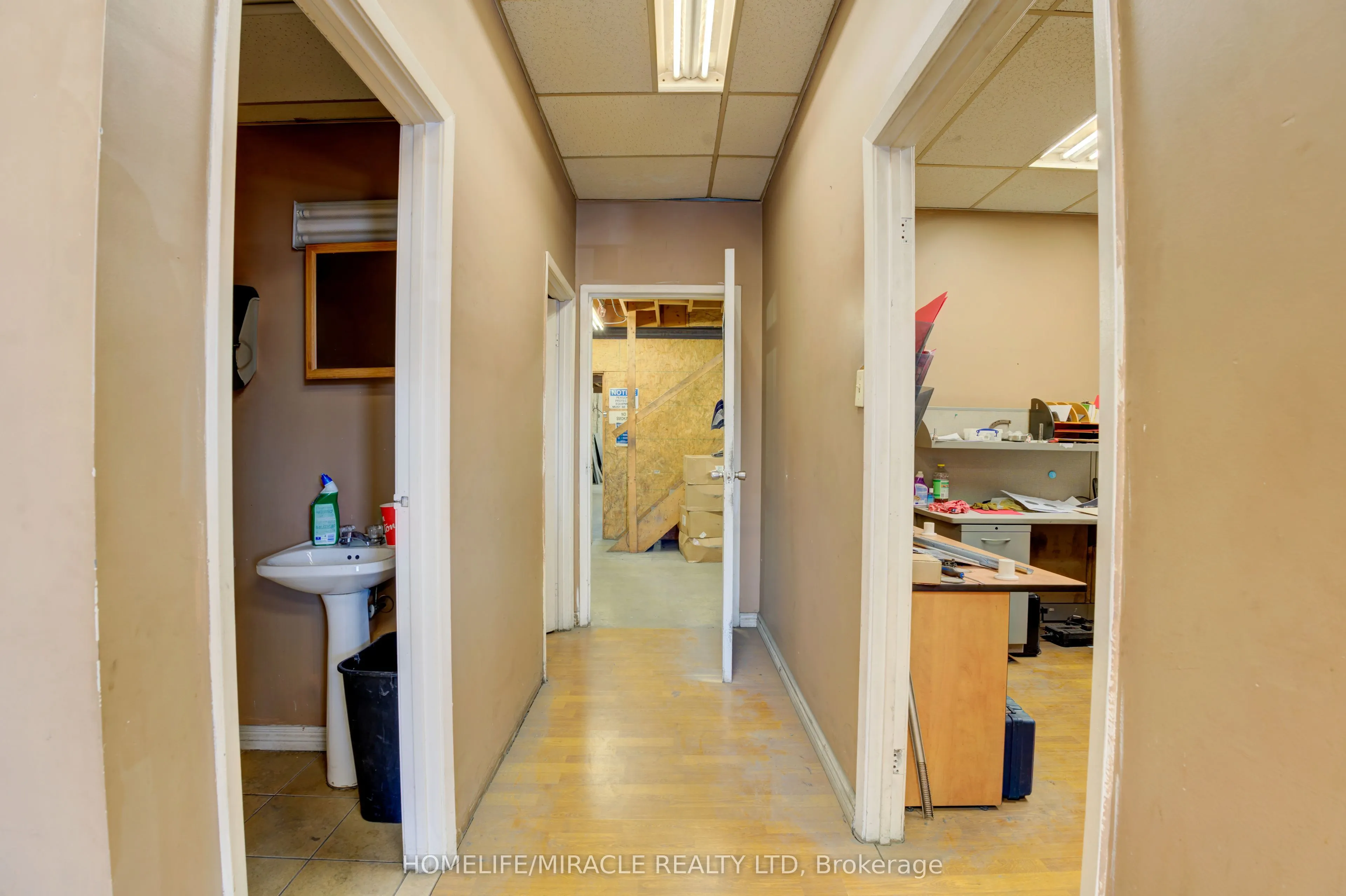 175 Advance Boulevard, #11