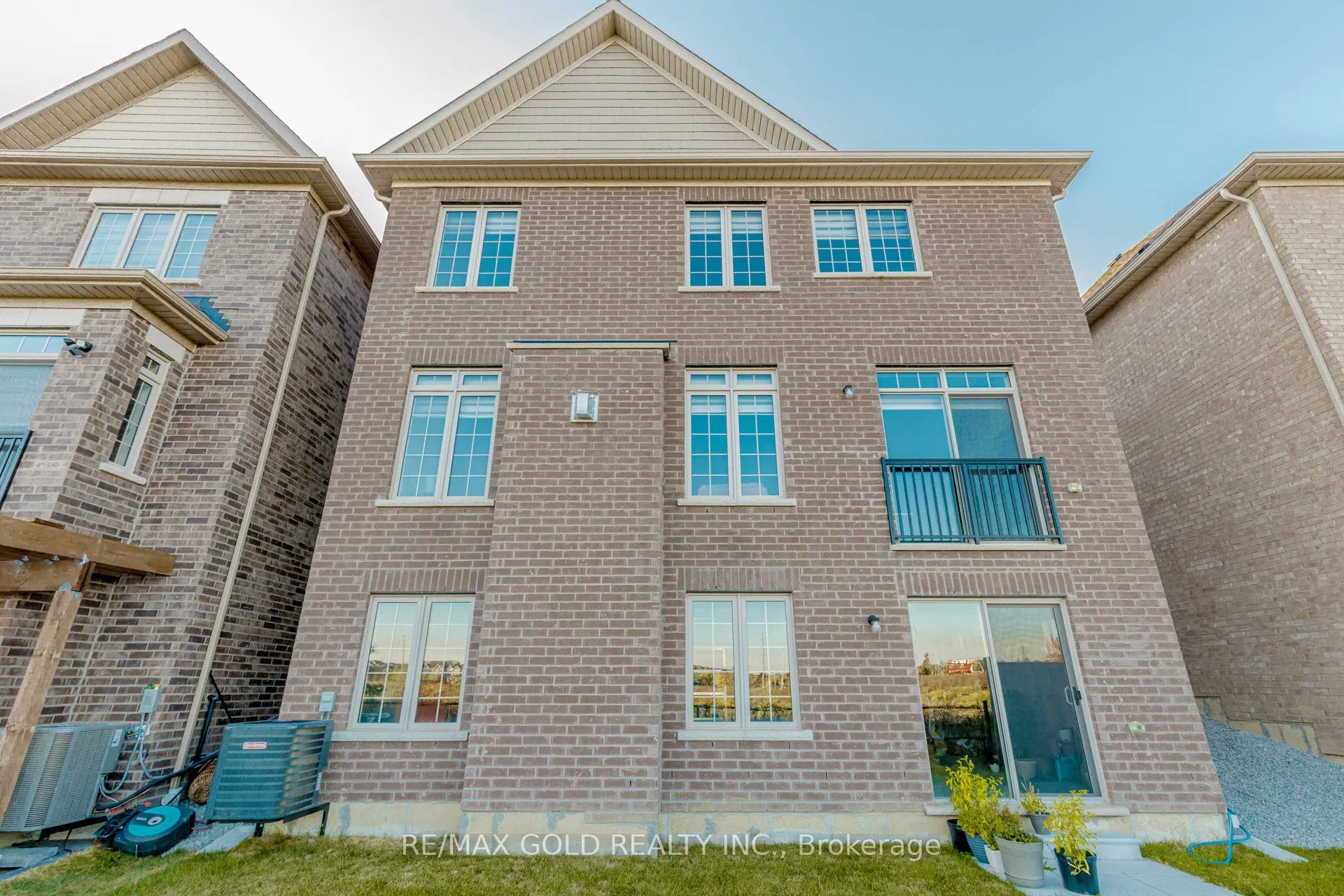 32 Claremount Drive