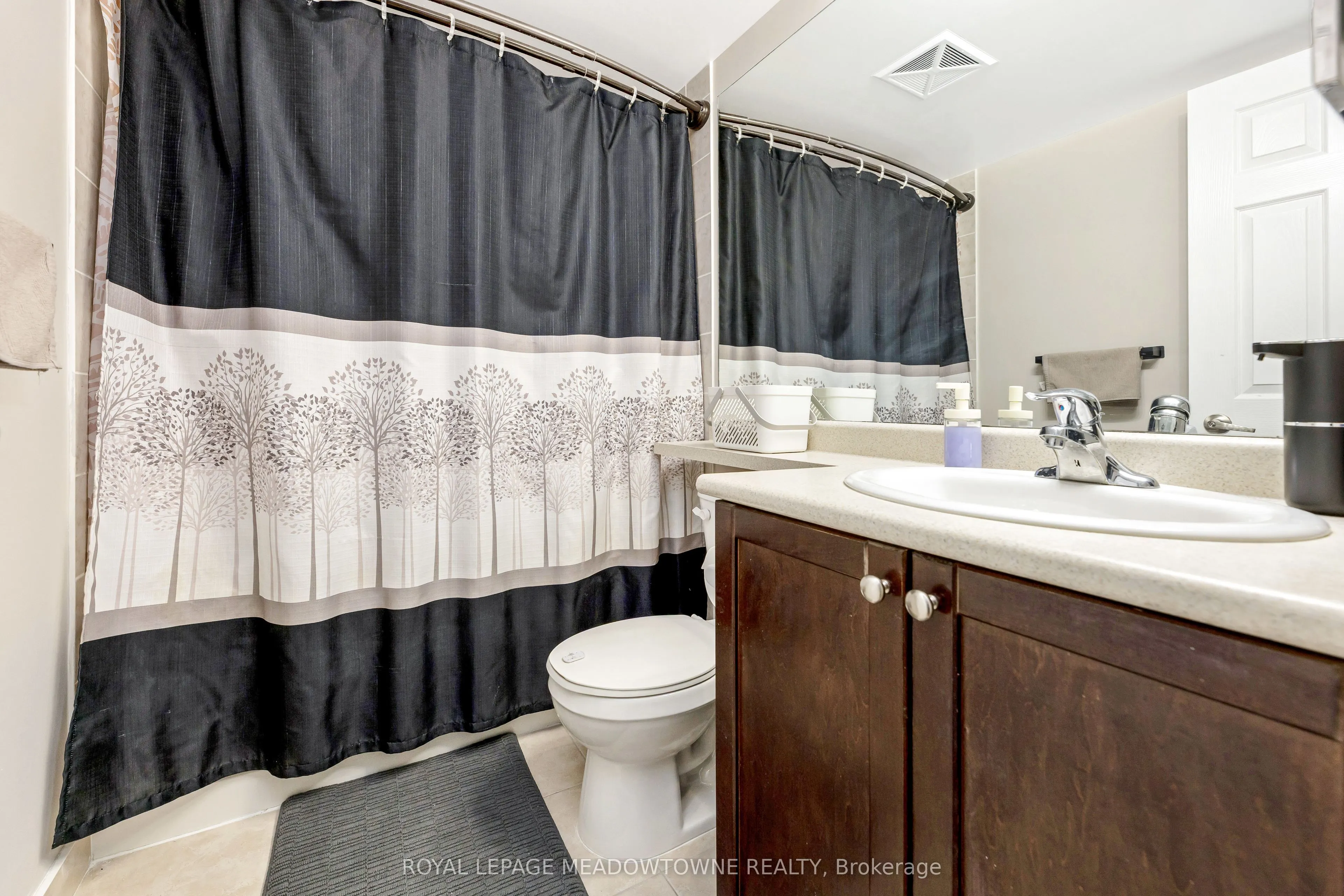 208 Enfield Place, #3303