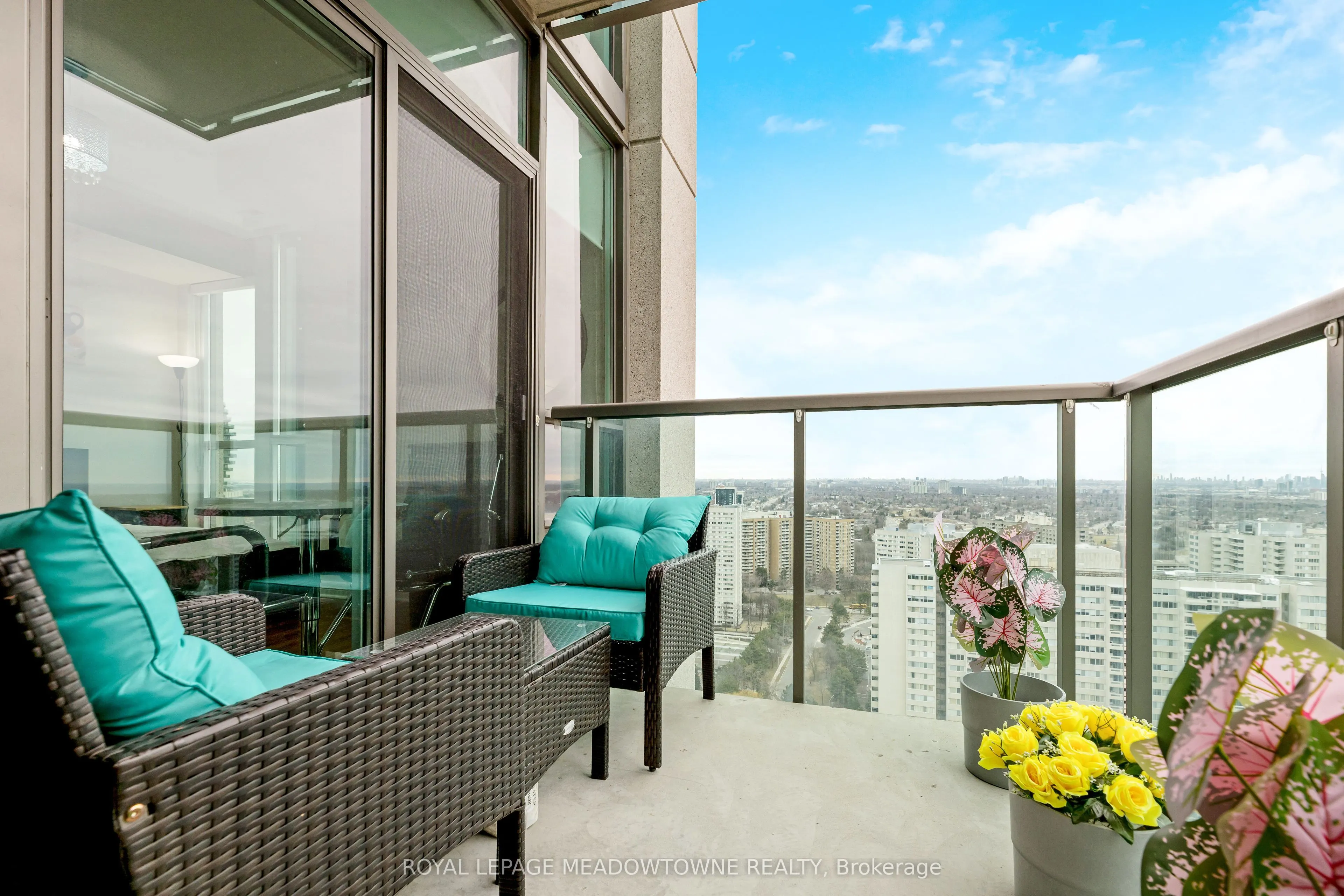 208 Enfield Place, #3303