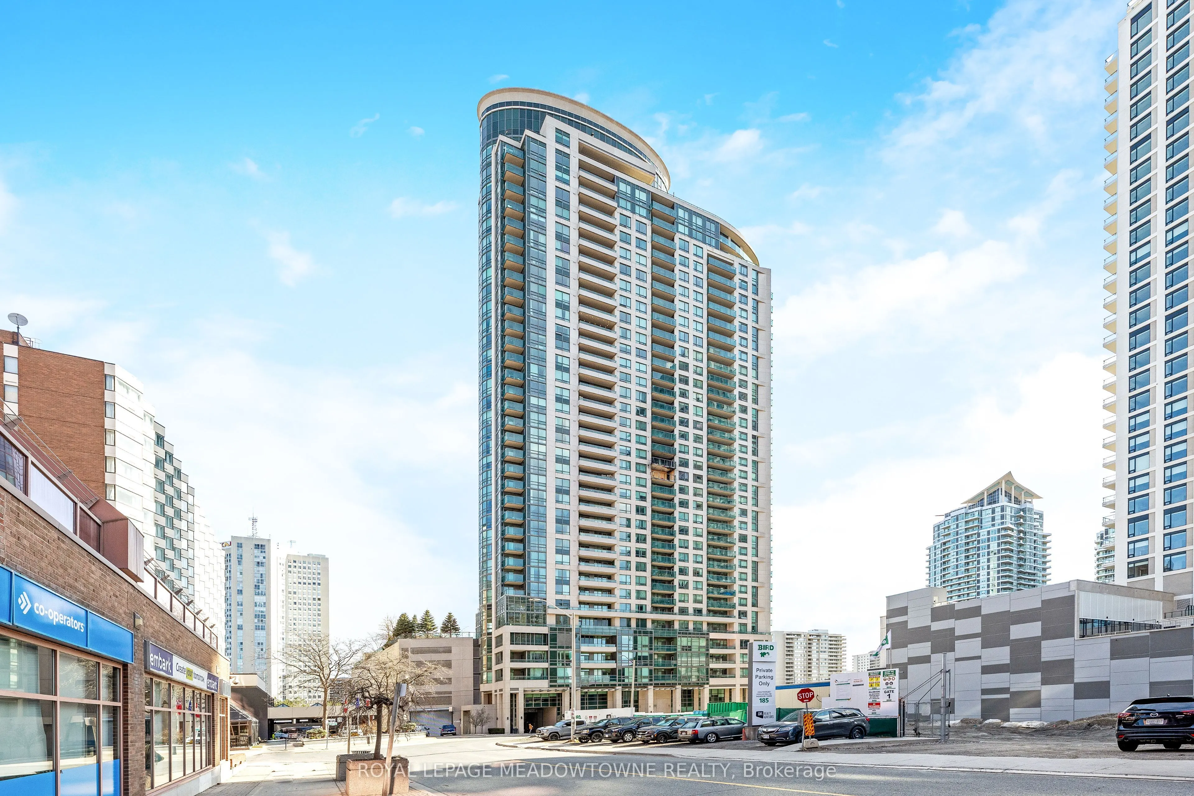 208 Enfield Place, #3303