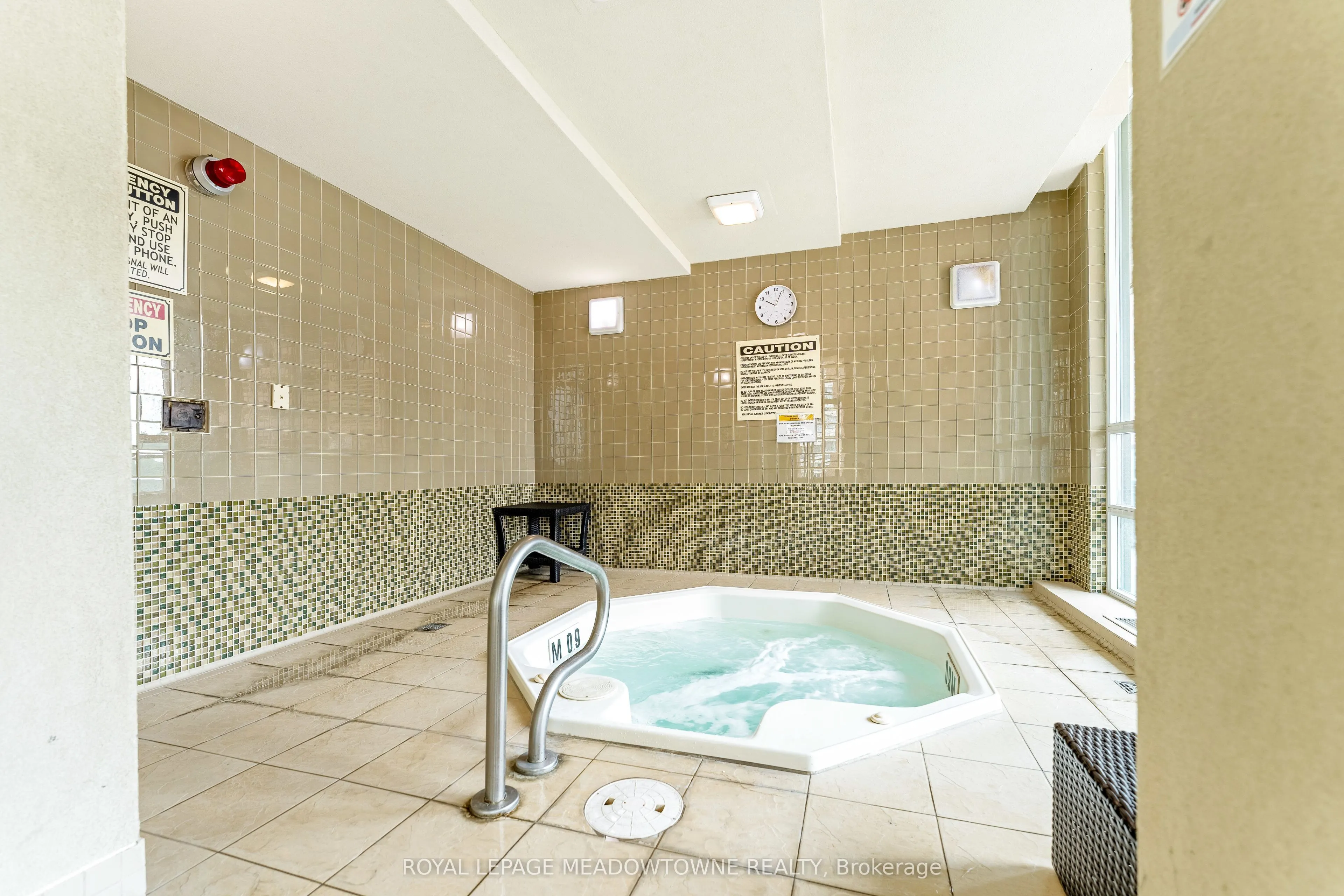 208 Enfield Place, #3303