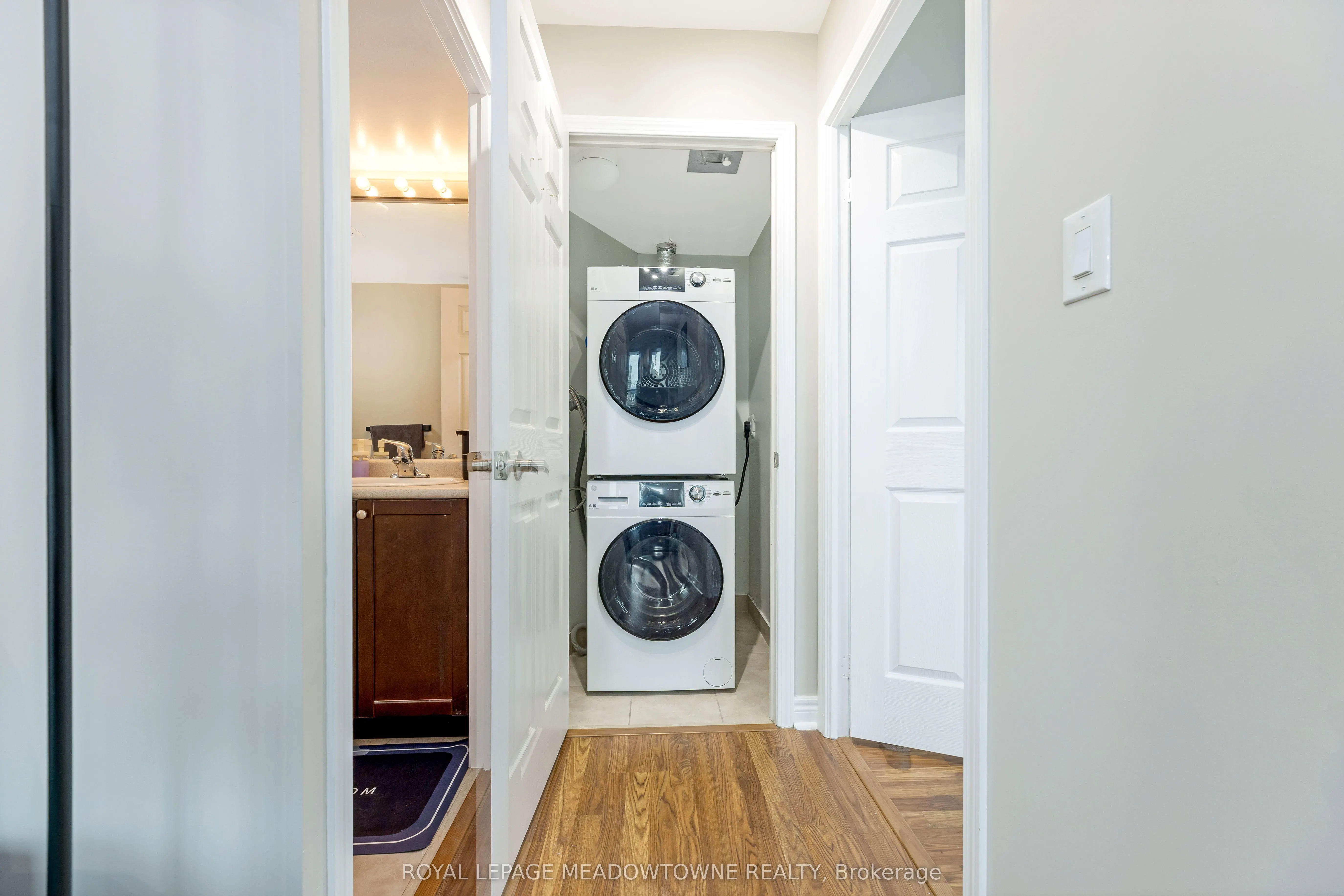208 Enfield Place, #3303