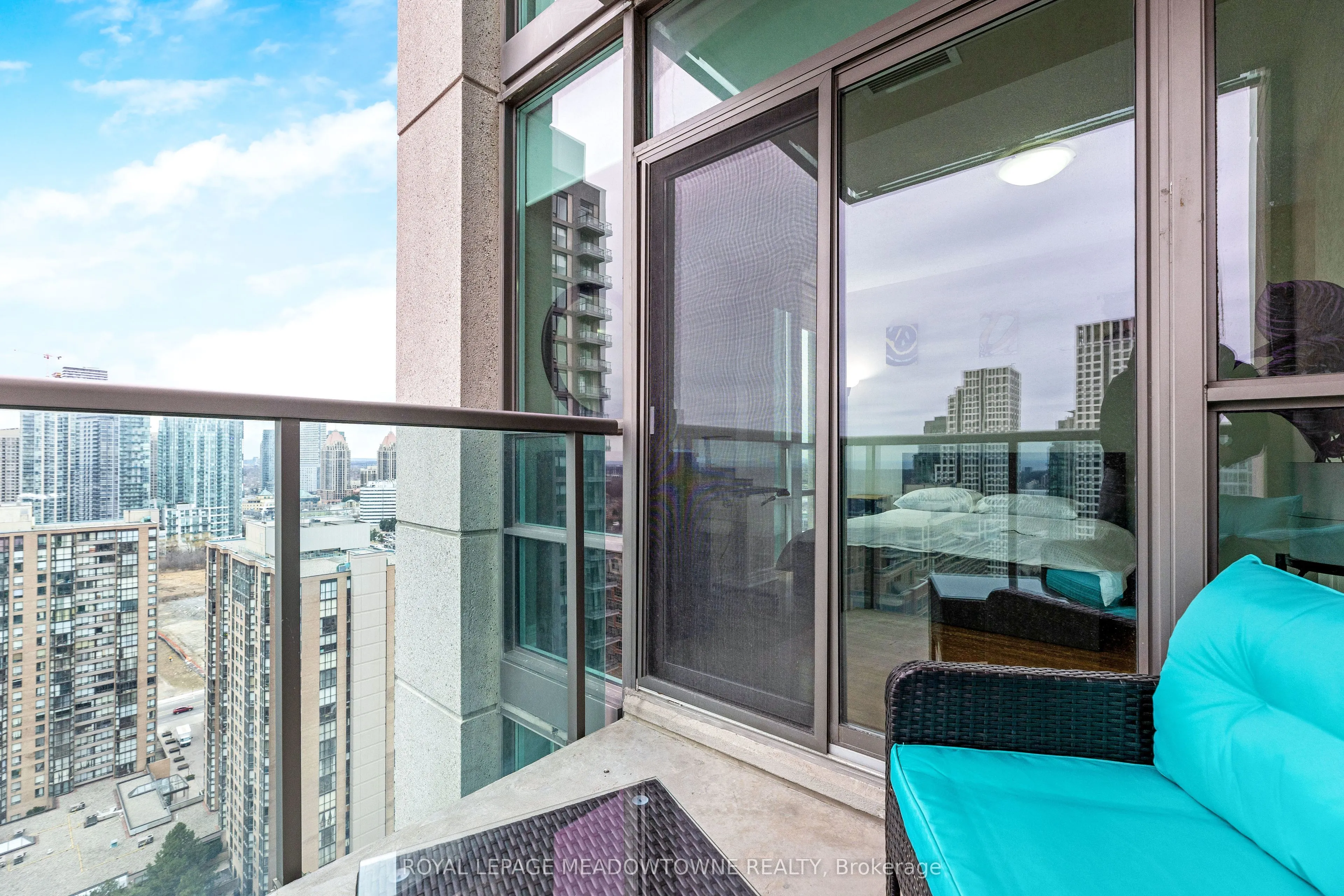 208 Enfield Place, #3303