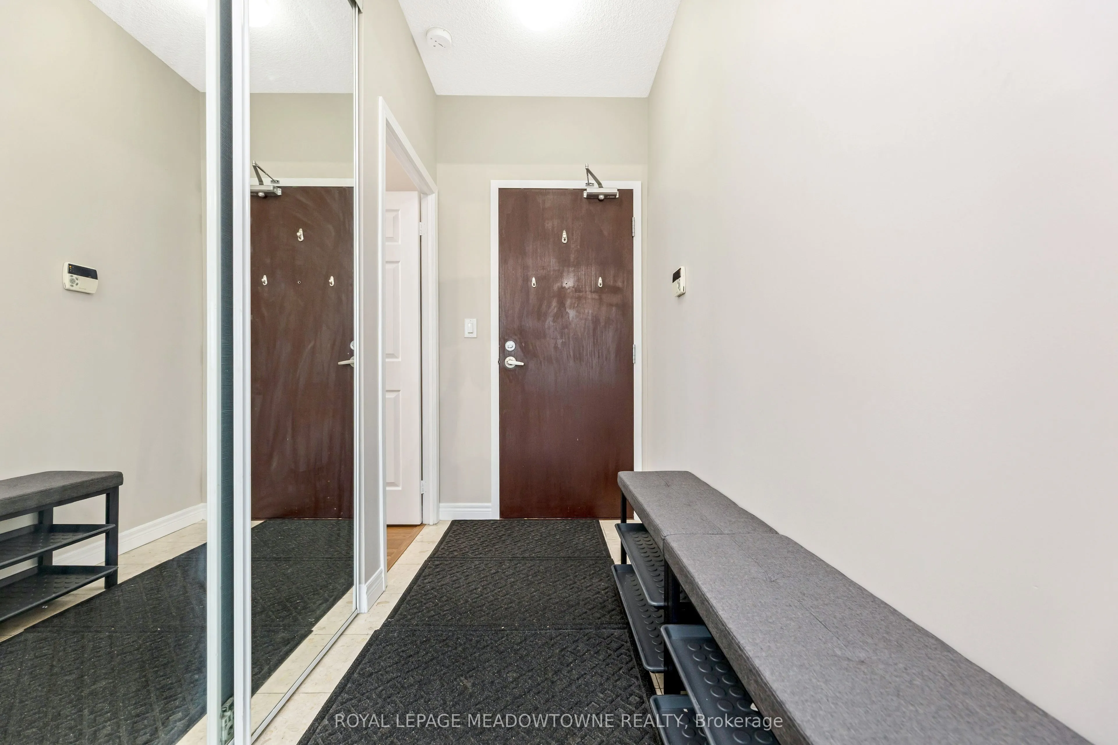 208 Enfield Place, #3303