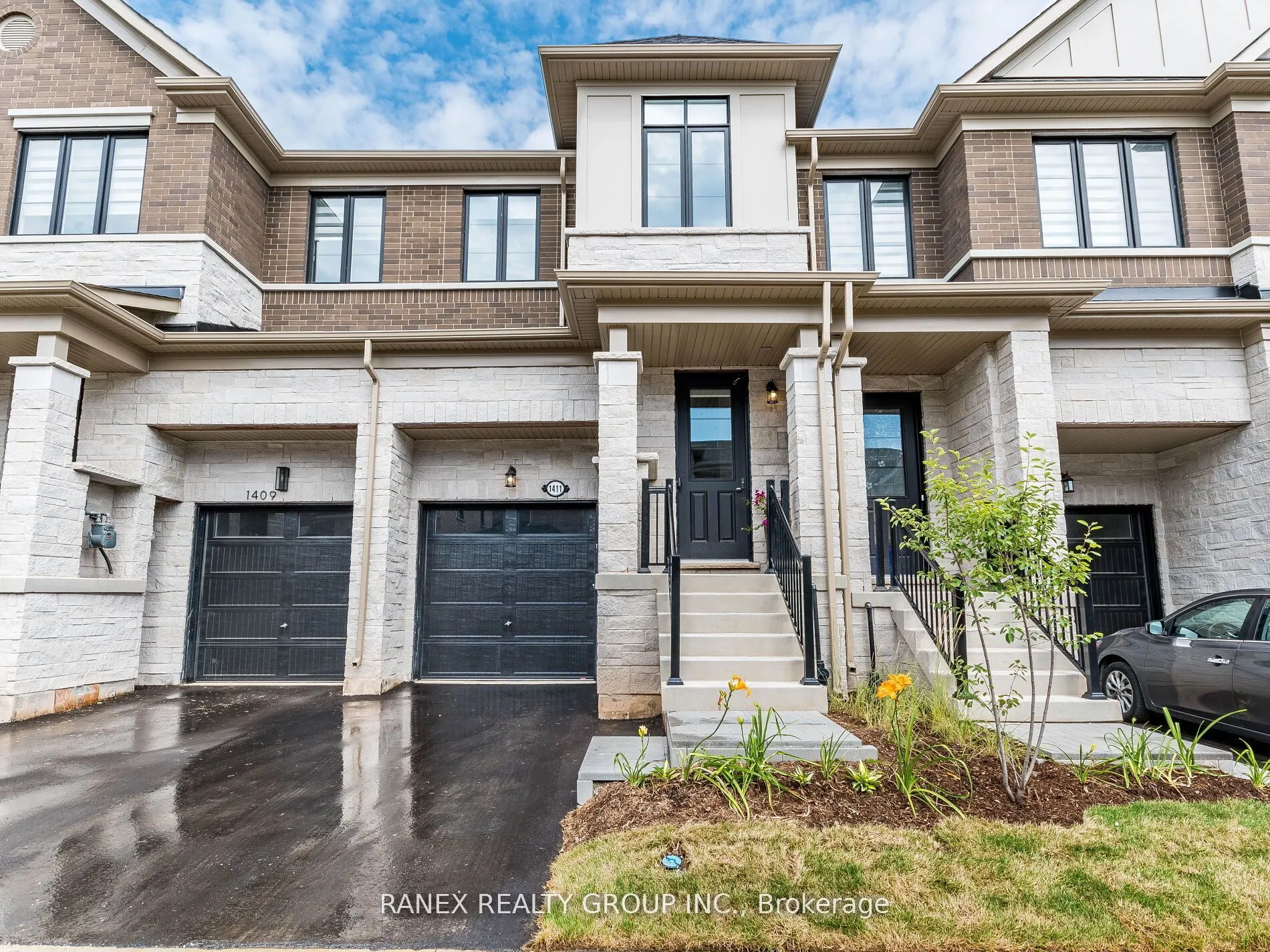 1411 Oakmont Common