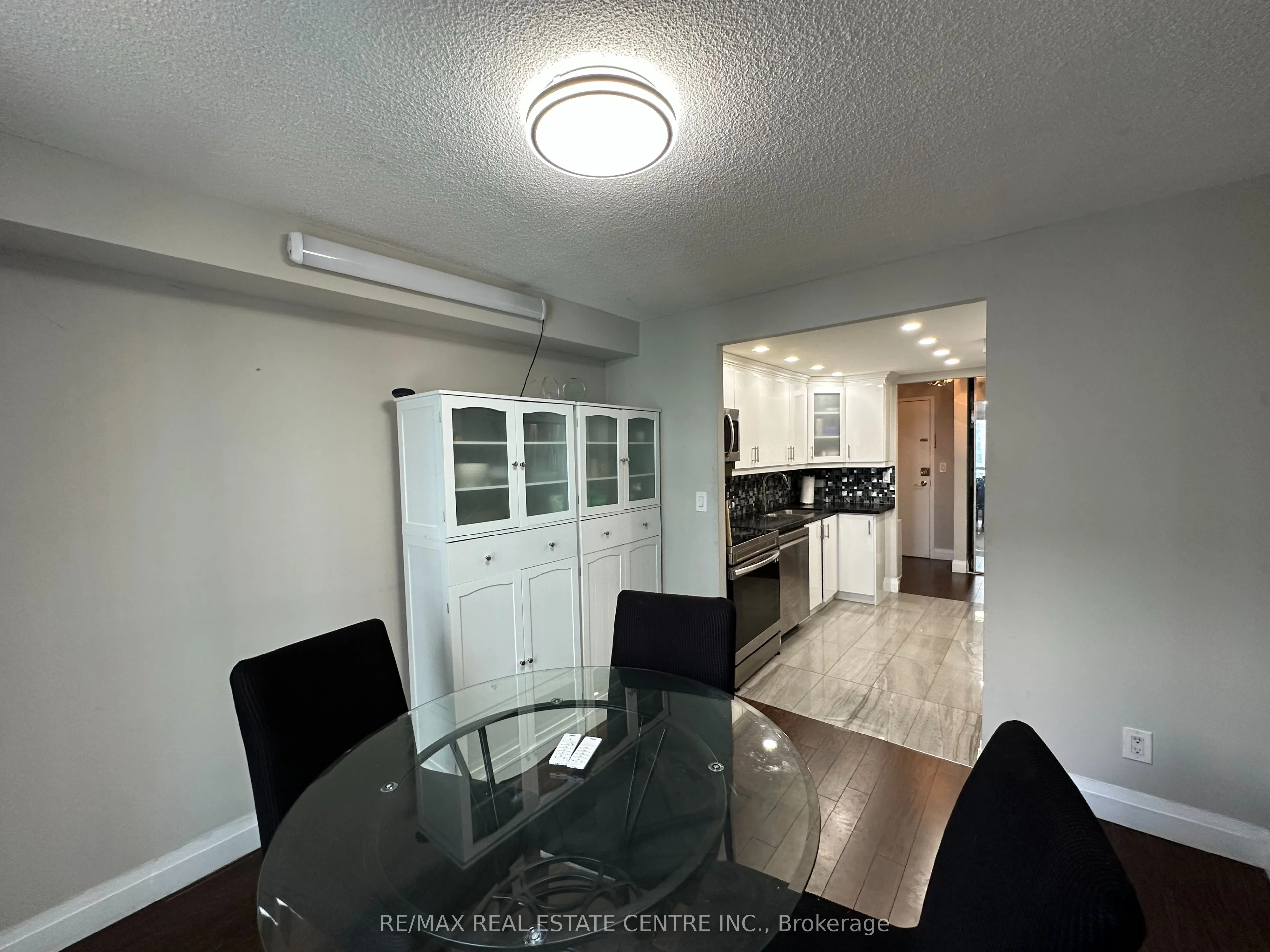 155 Hillcrest Avenue, #912