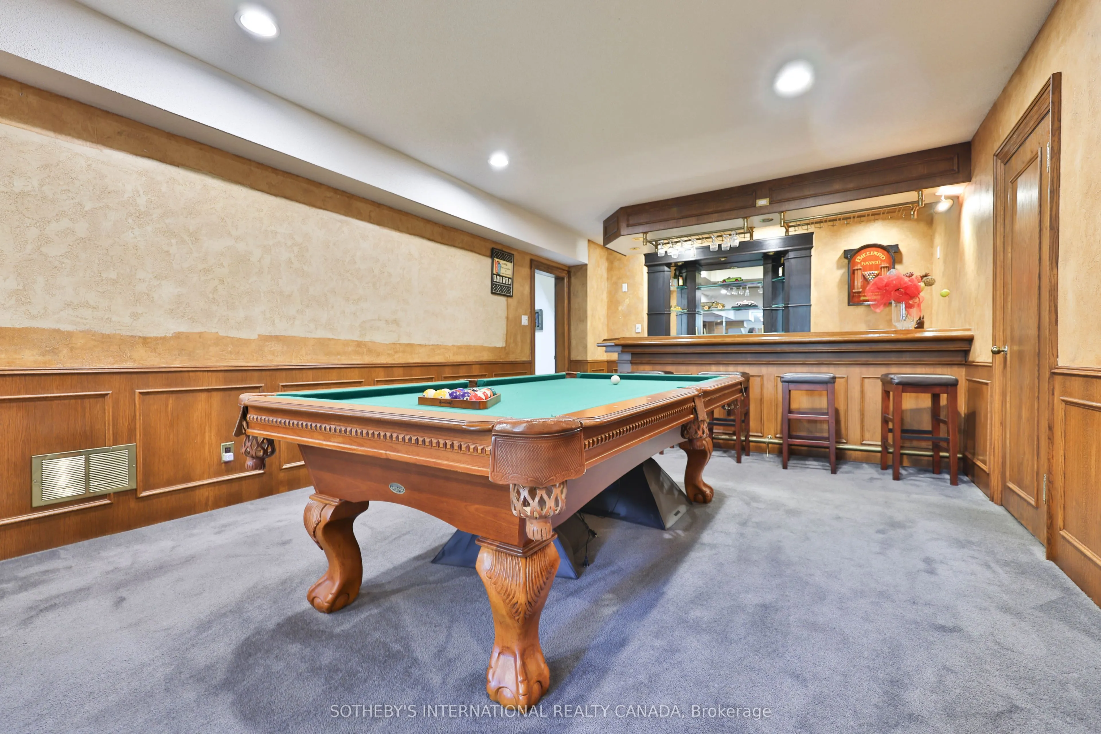1070 Geran Crescent