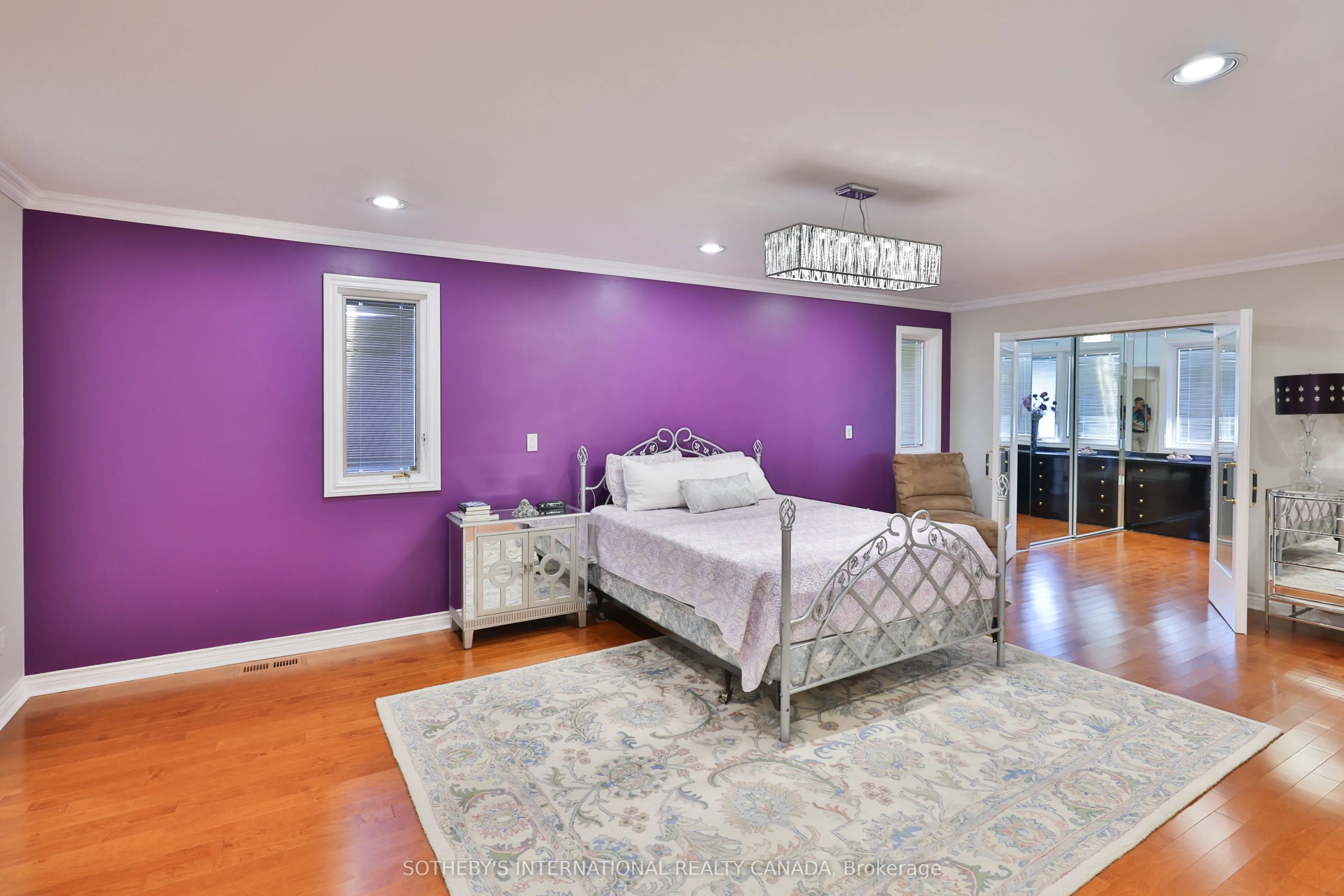 1070 Geran Crescent