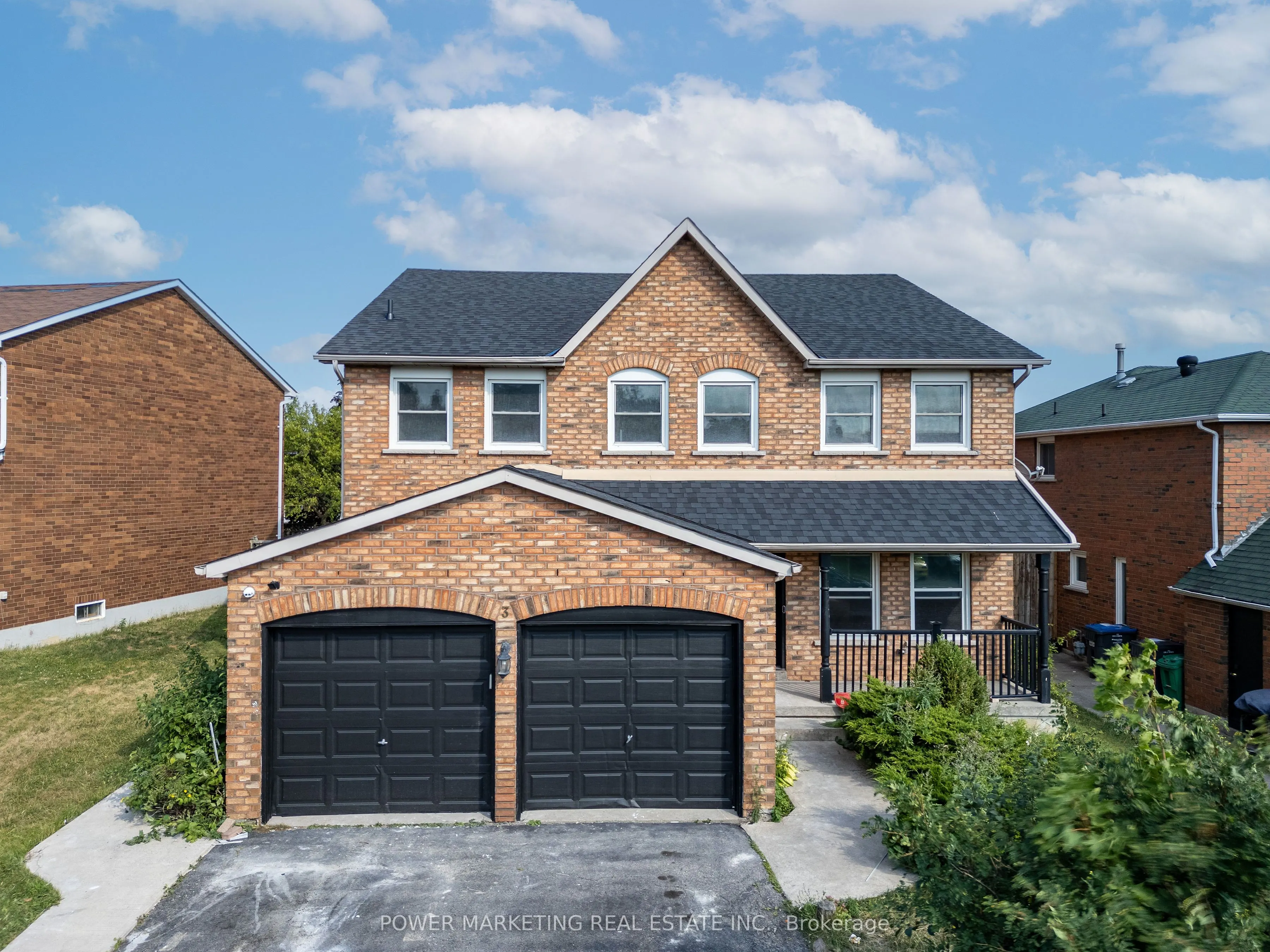 3 Newbury Crescent