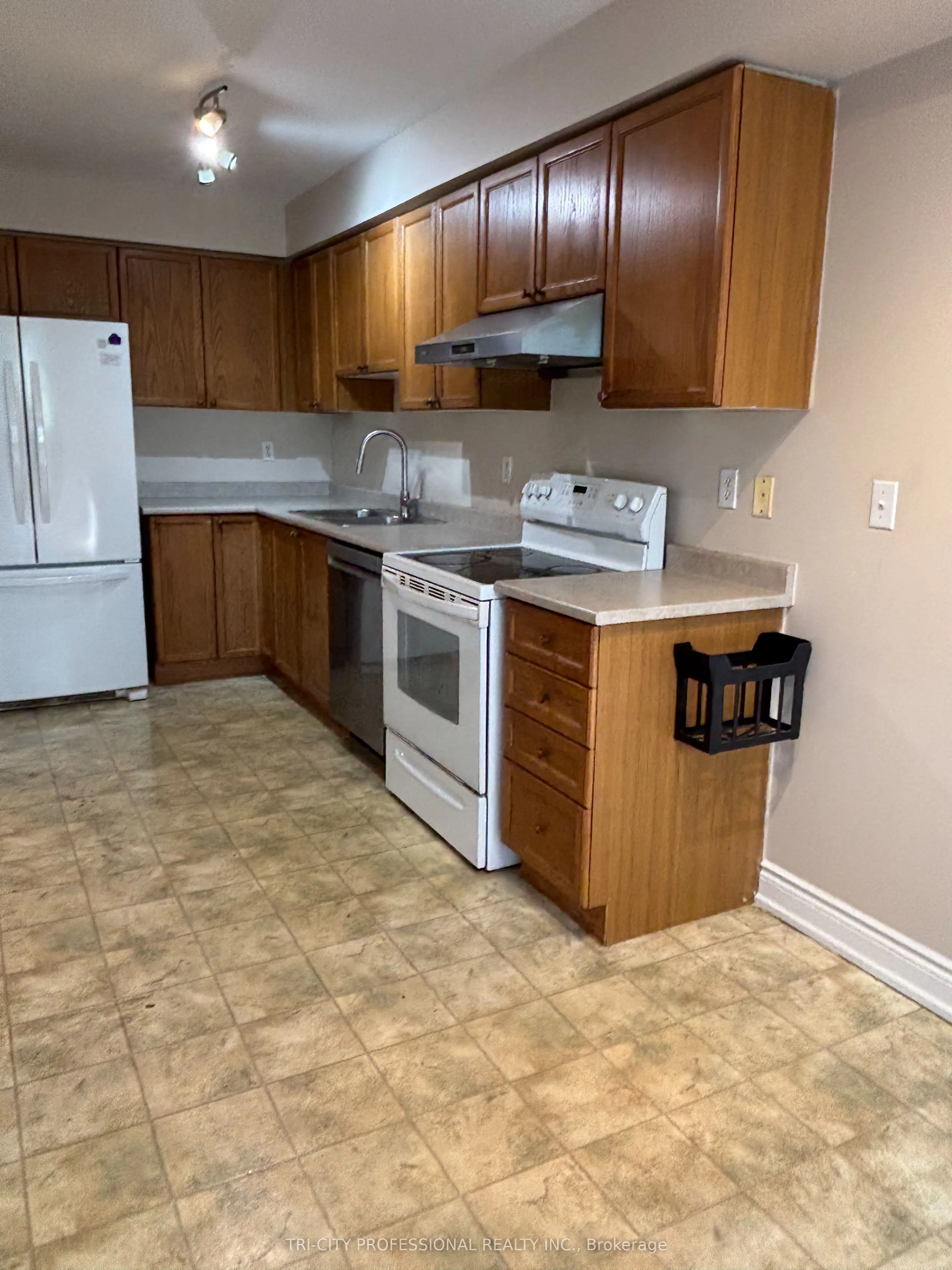 7284 Bellshire Gate, #27
