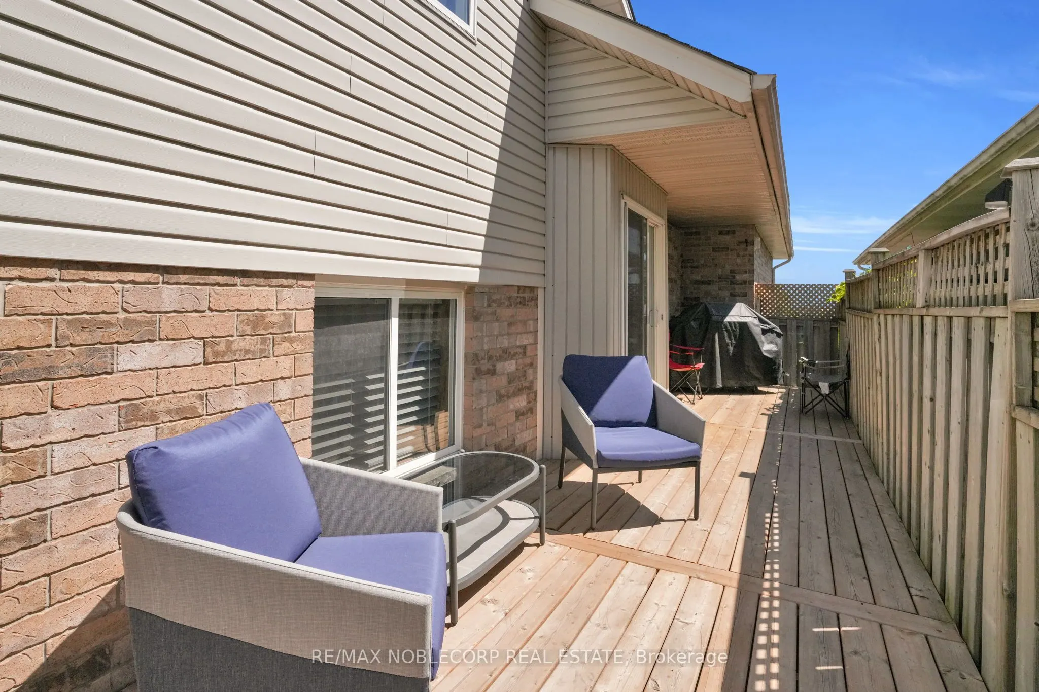8 Fendley Road