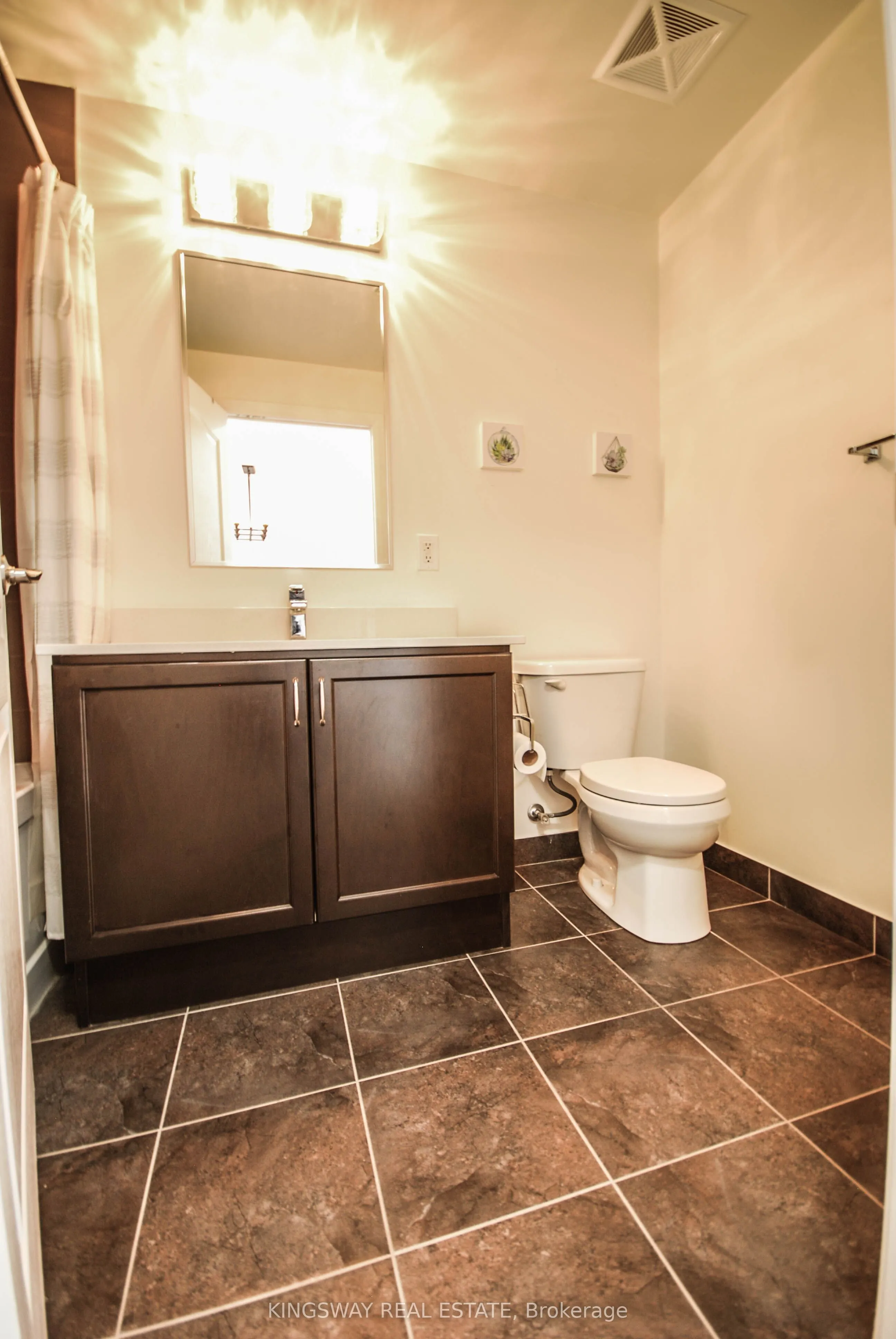 2480 Prince Michael Drive, #533