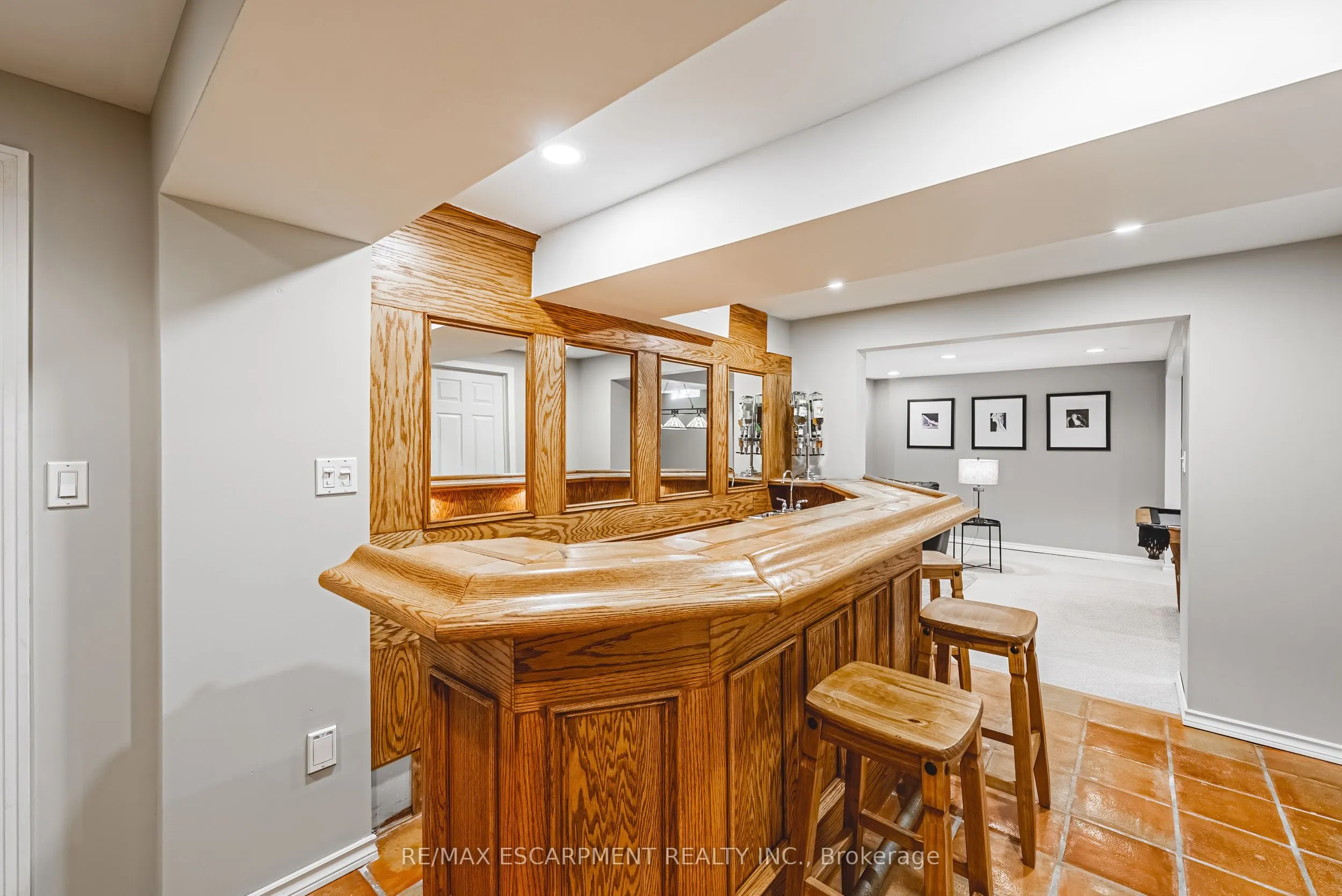 3333 New Street, #9