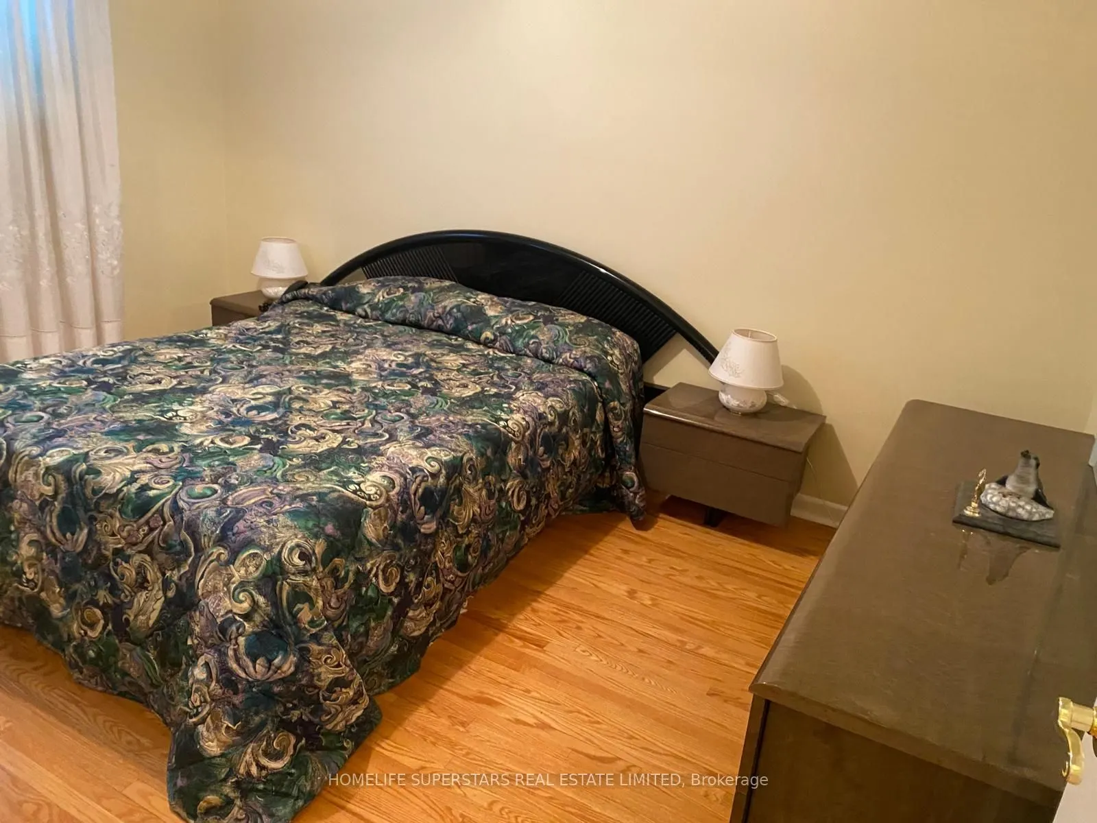 25 Braddock Road, #(Main Floor)