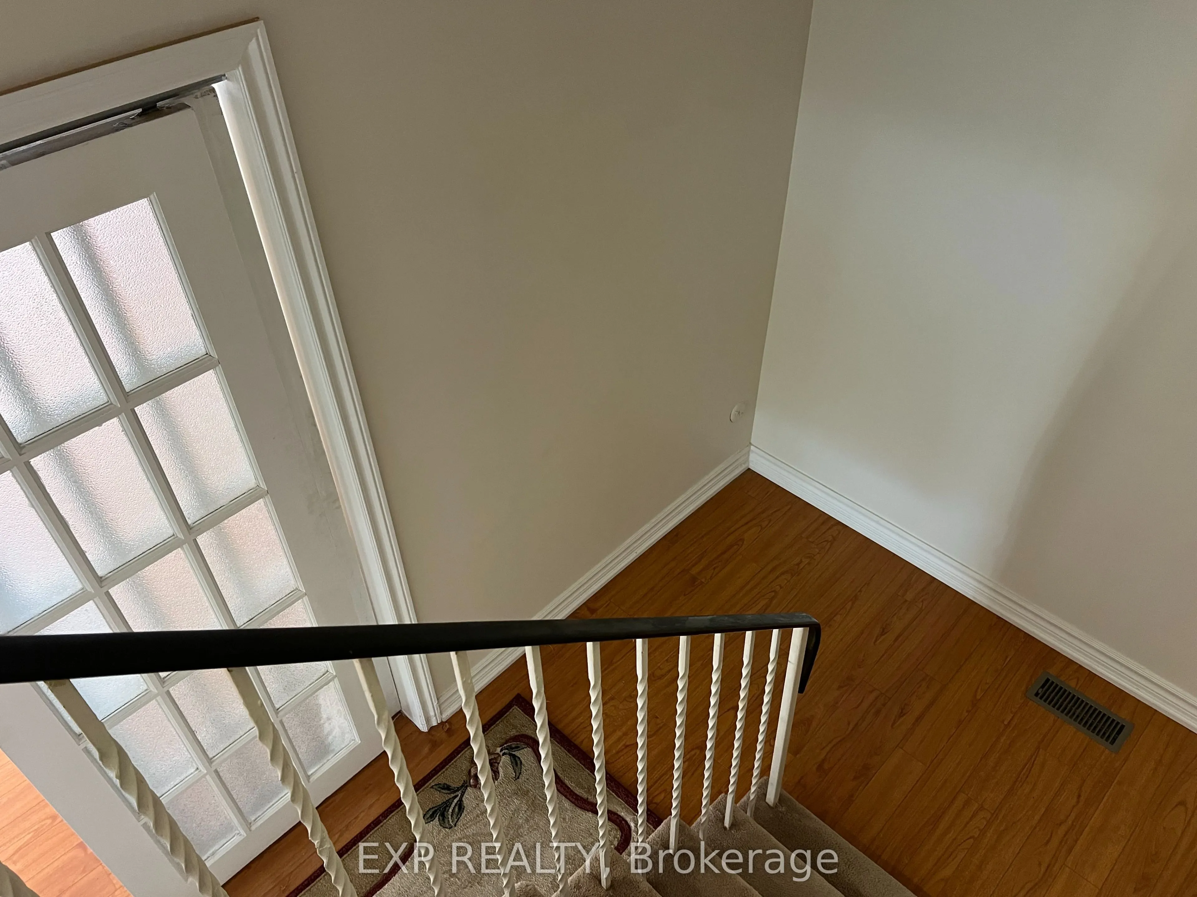 39 Lexington Avenue, #57