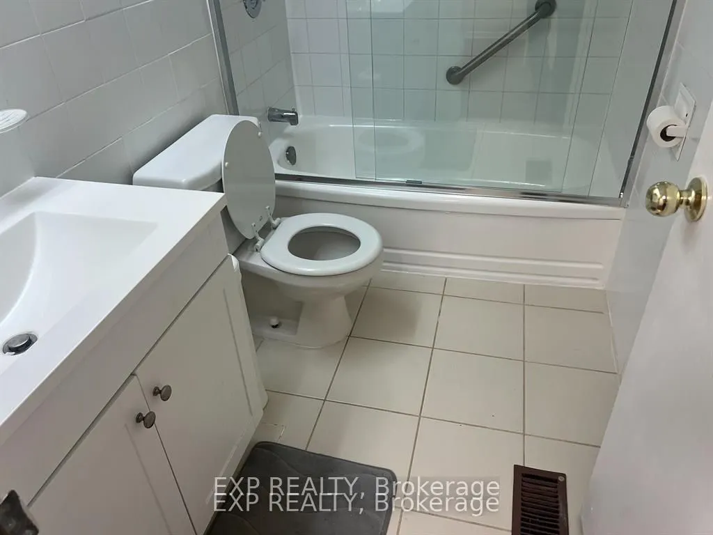 39 Lexington Avenue, #57
